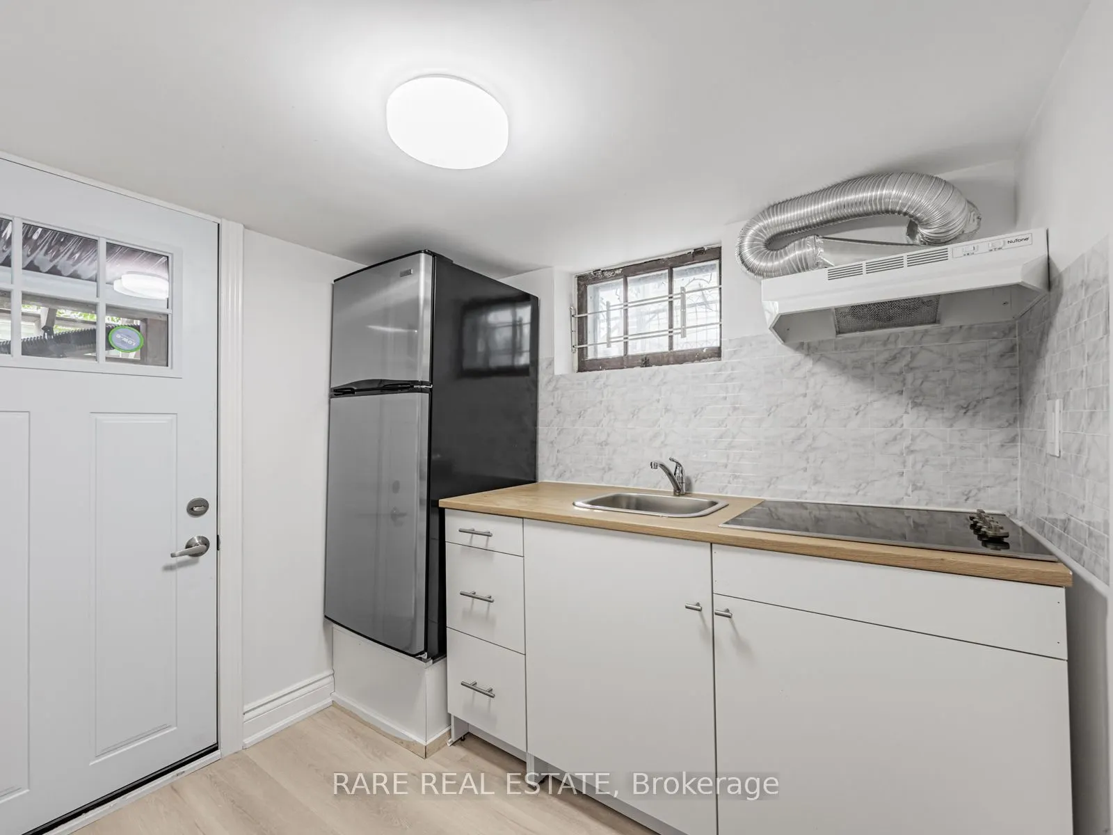 727 Rhodes Avenue, #Lower