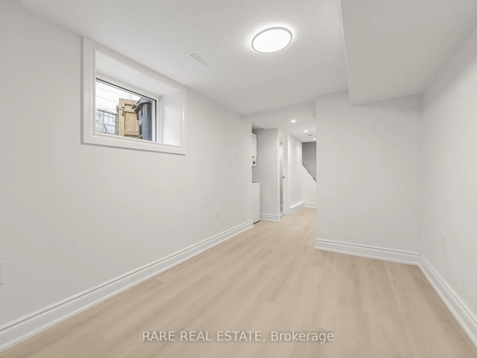 727 Rhodes Avenue, #Lower