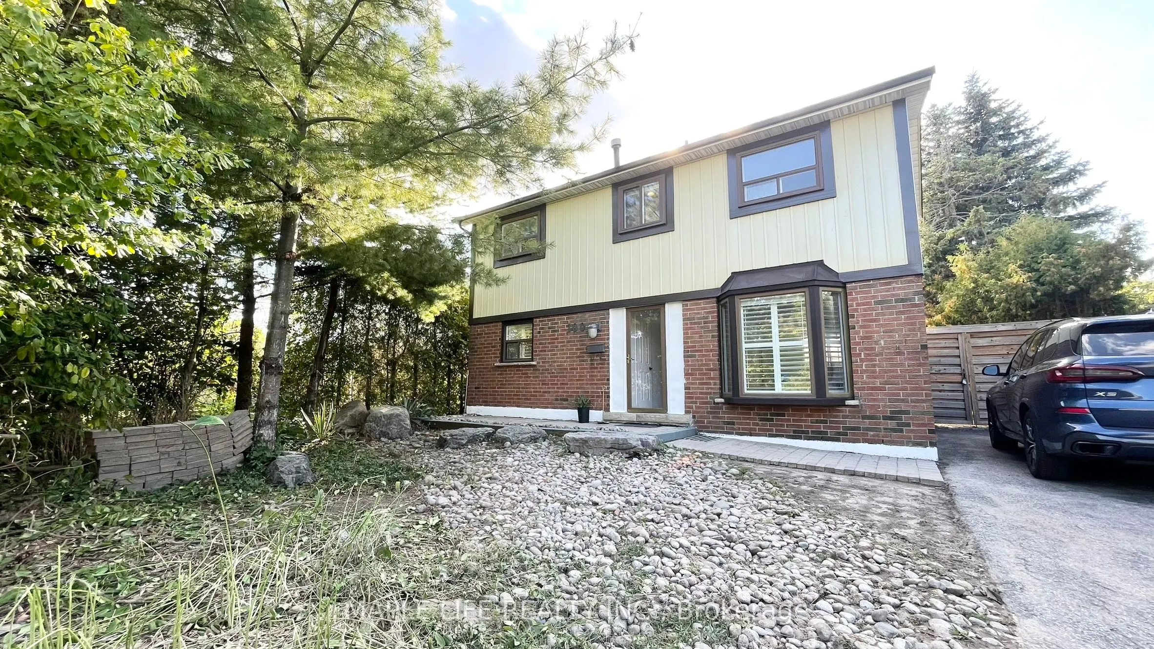 100 Wickson Trail