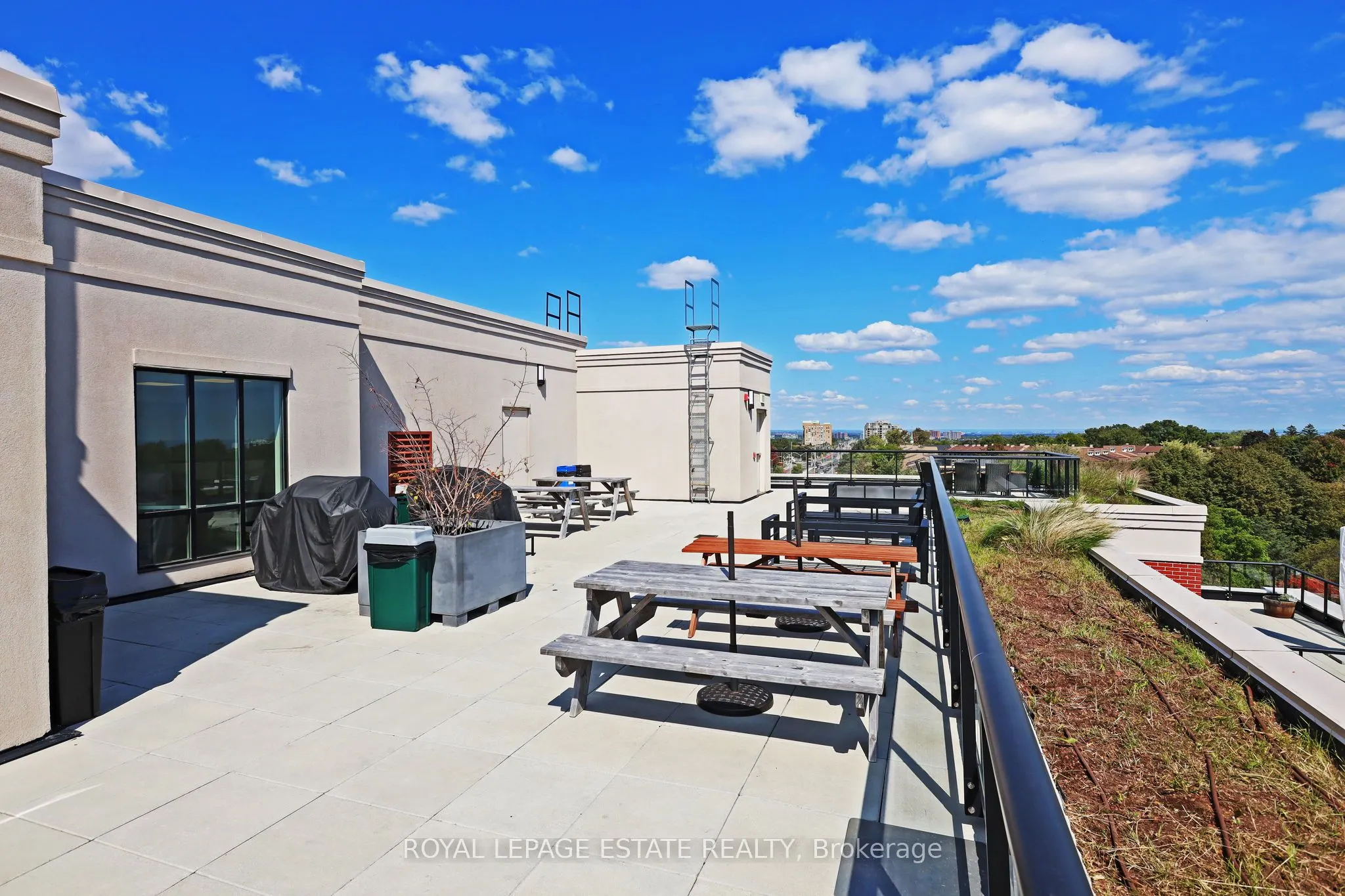3655 Kingston Road, #601