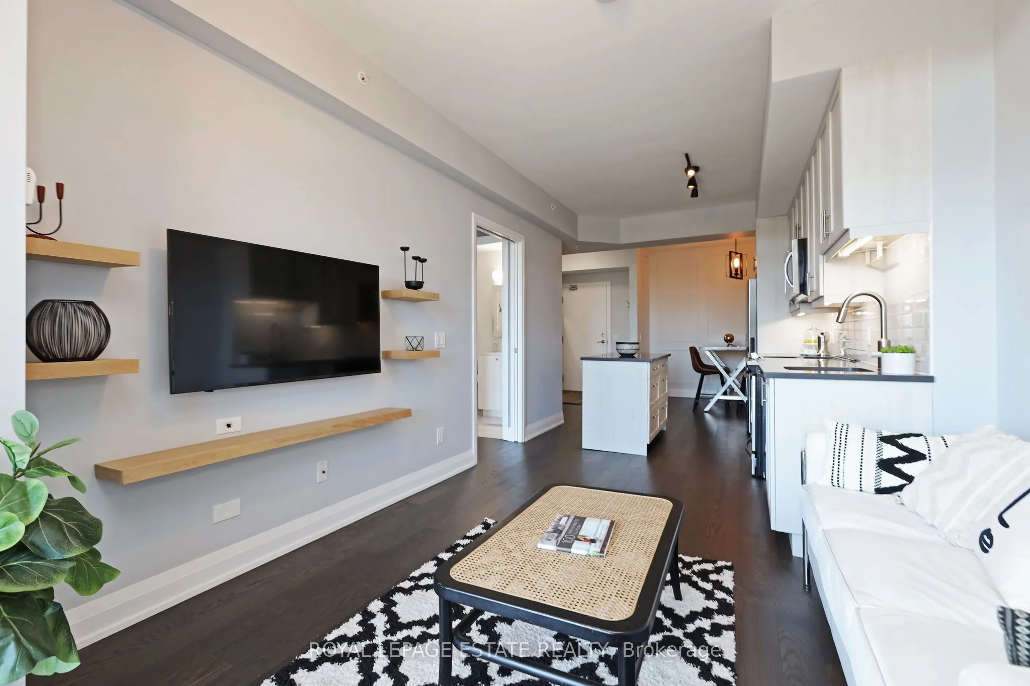 3655 Kingston Road, #601