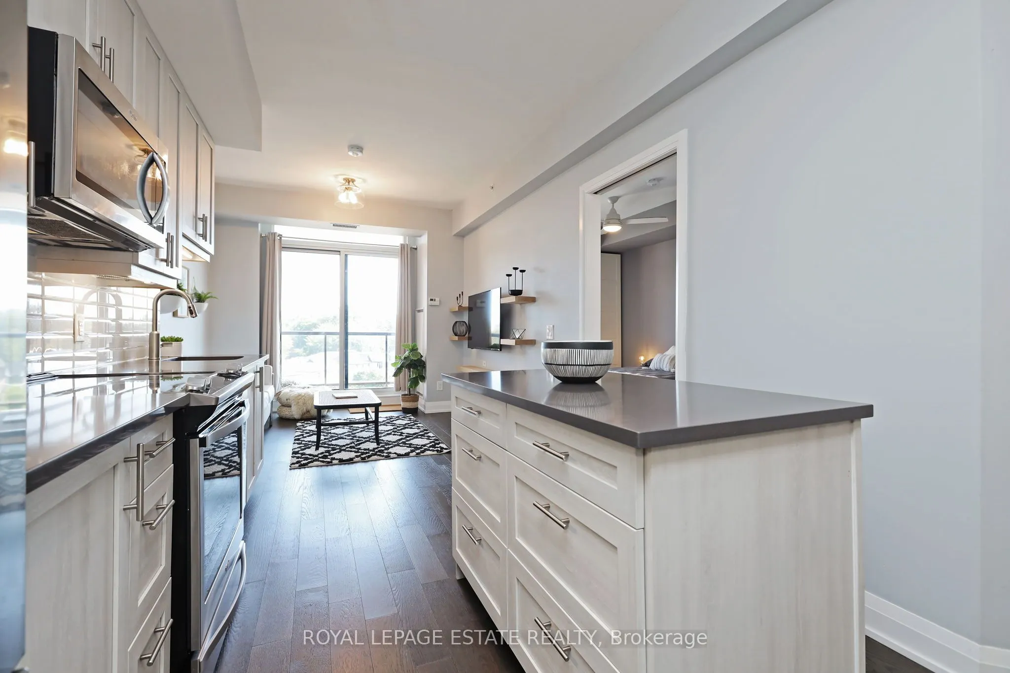 3655 Kingston Road, #601
