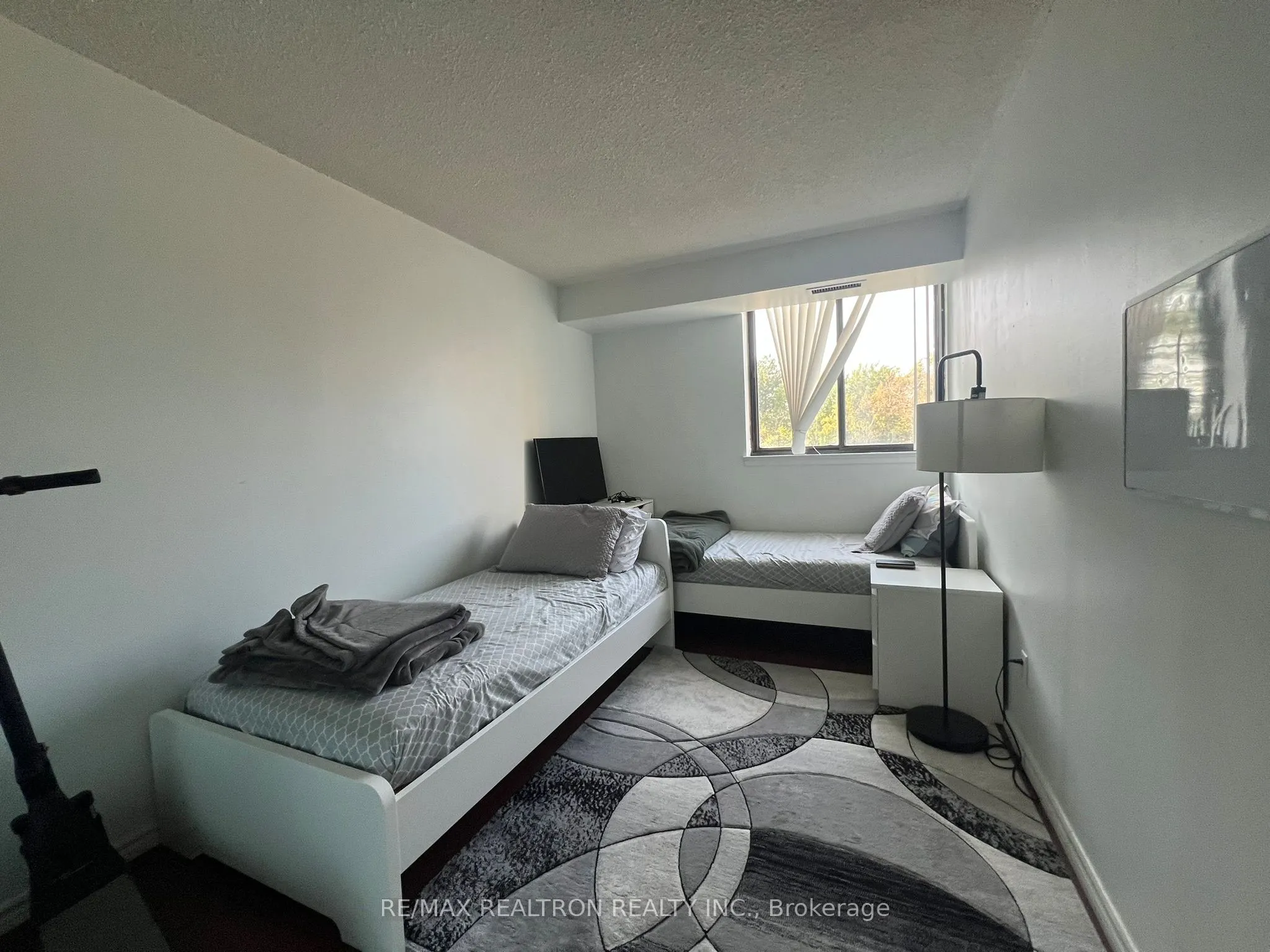 55 Bamburgh Circle, #212