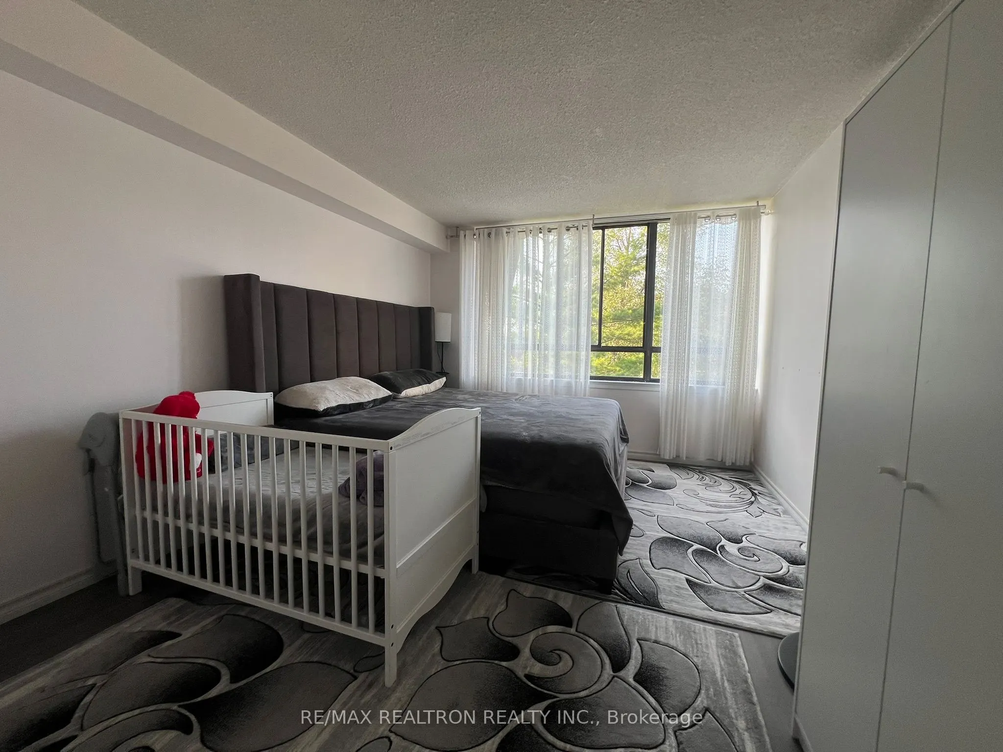 55 Bamburgh Circle, #212