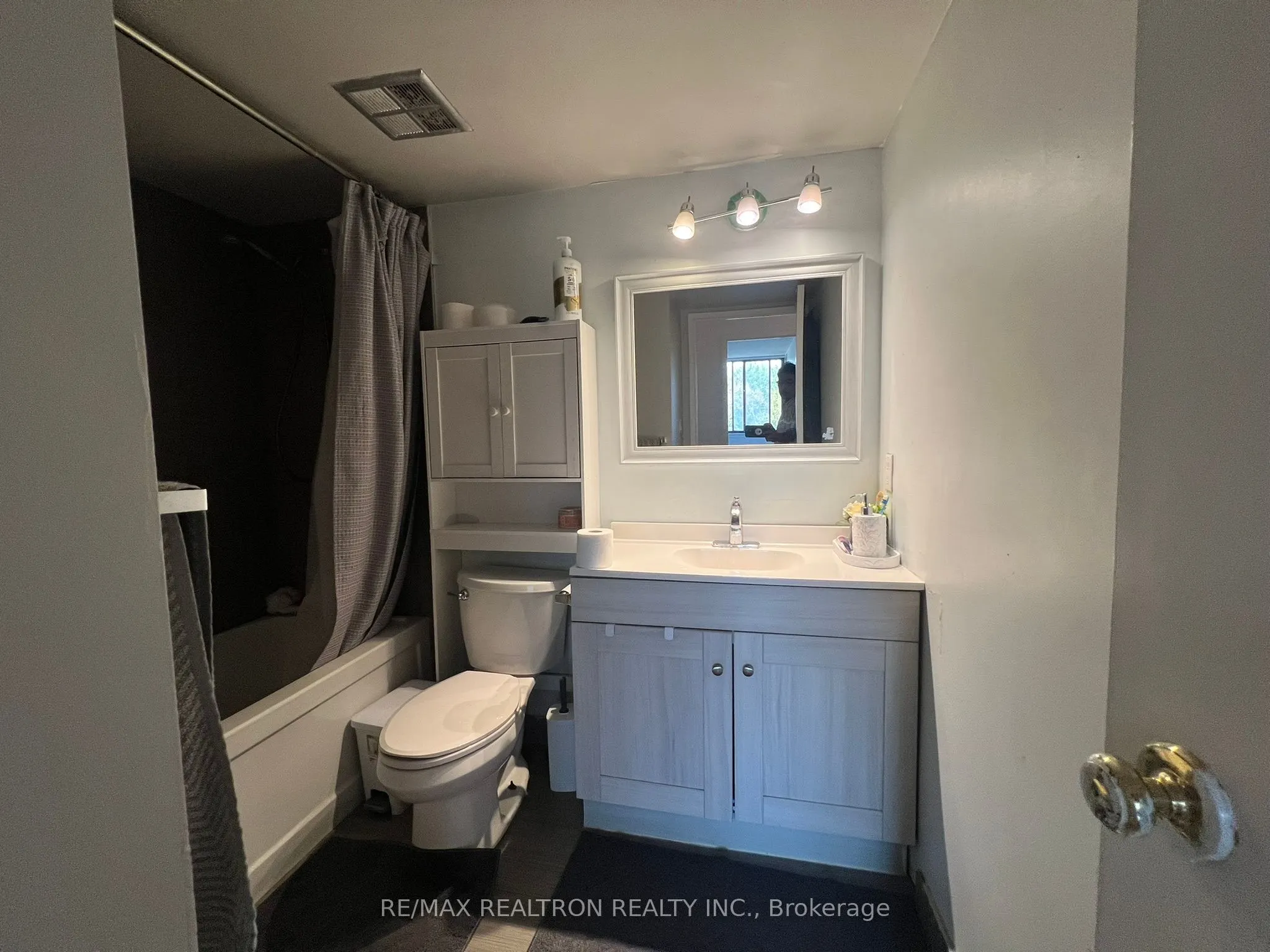 55 Bamburgh Circle, #212