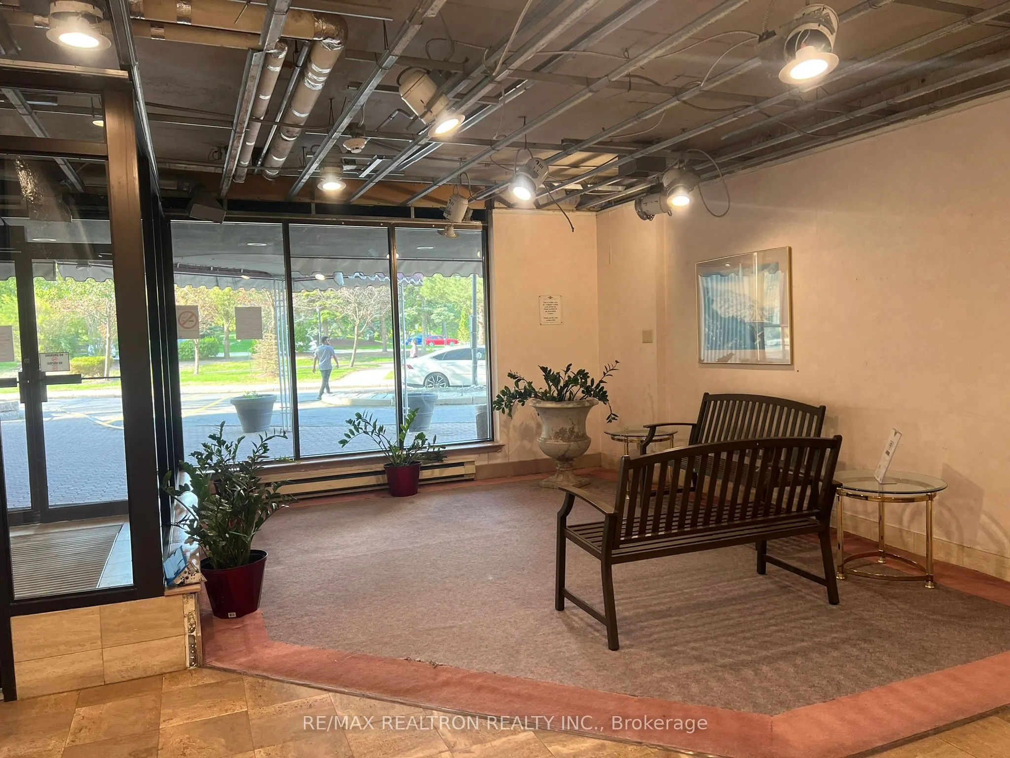 55 Bamburgh Circle, #212