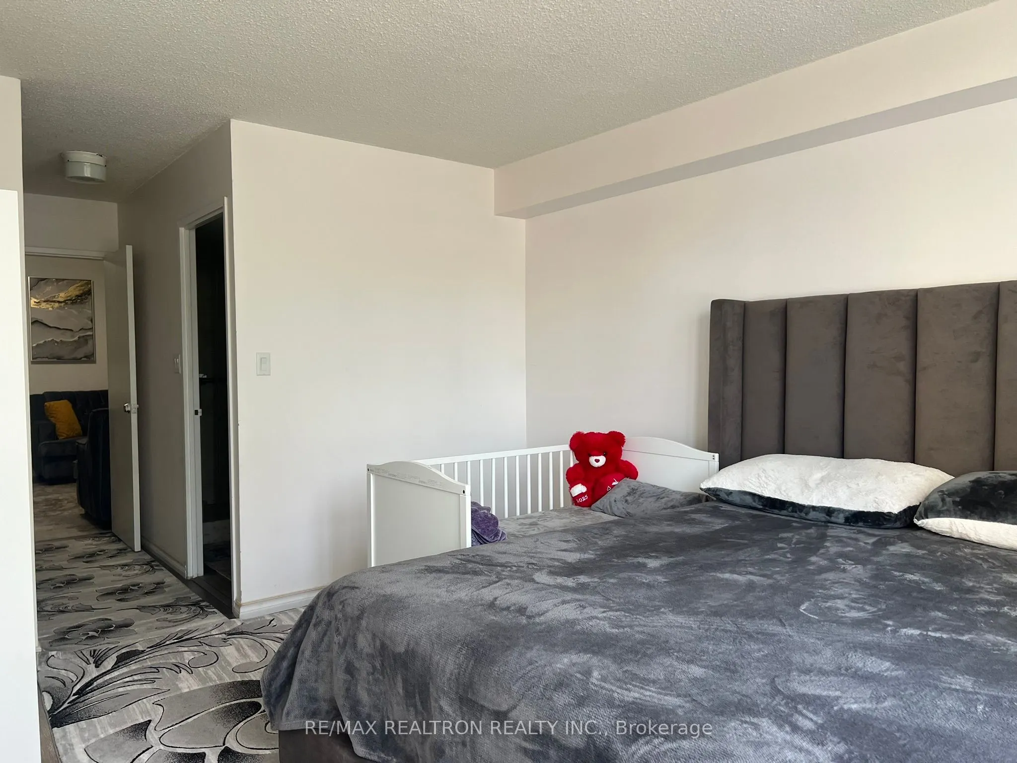 55 Bamburgh Circle, #212