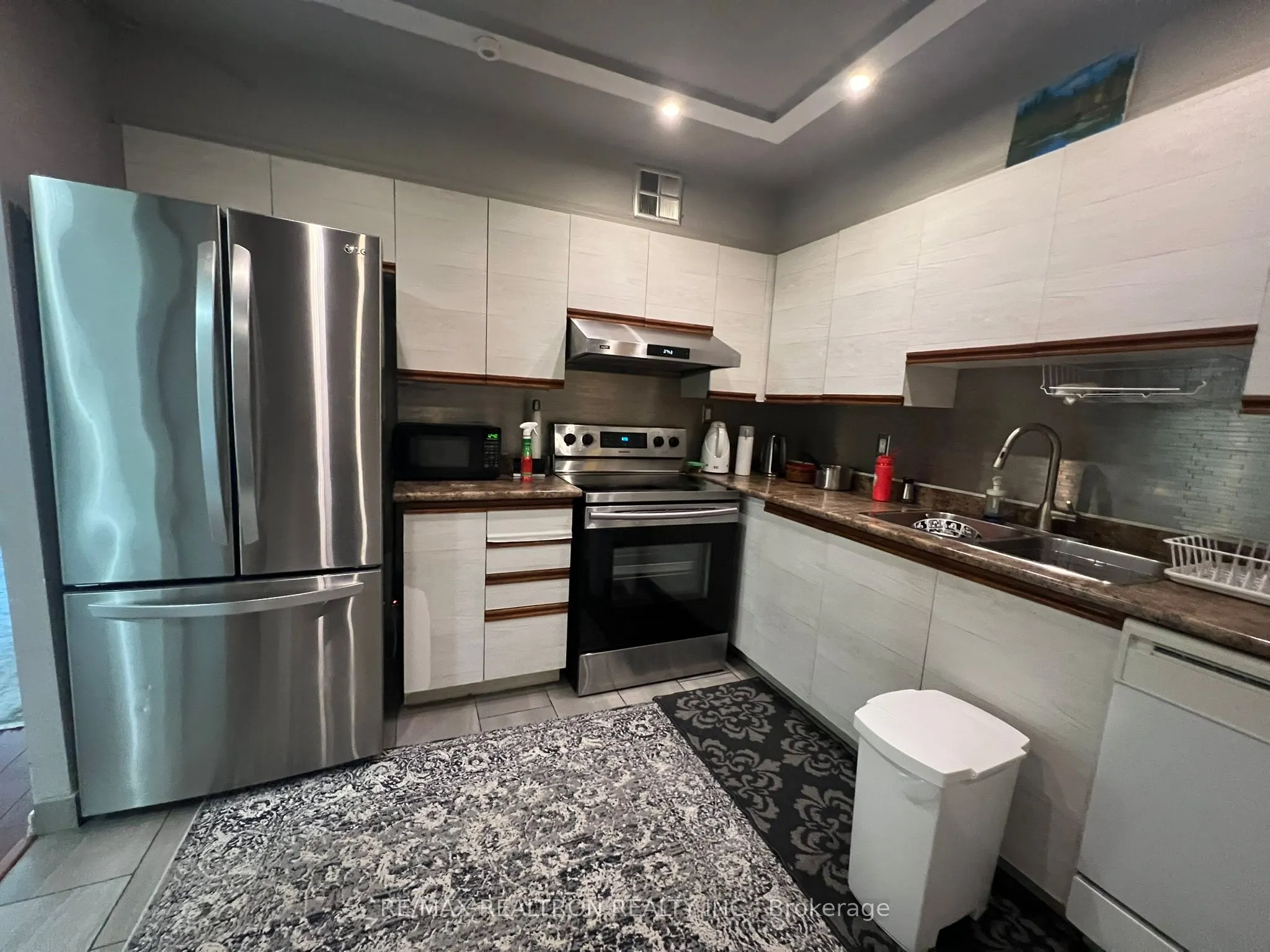 55 Bamburgh Circle, #212
