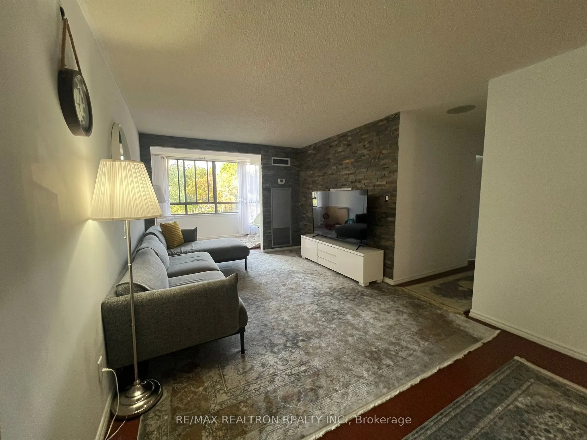 55 Bamburgh Circle, #212