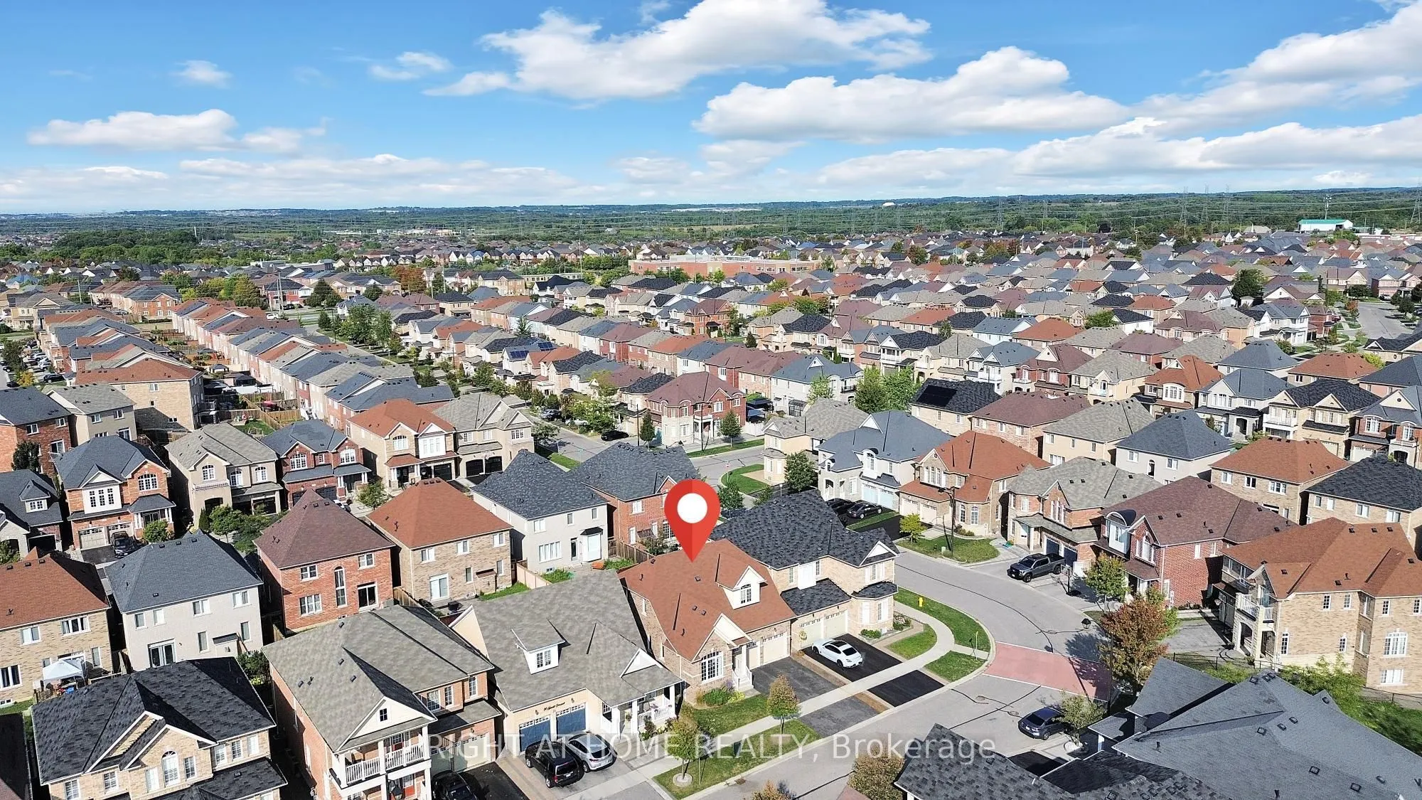 16 Sewell Crescent