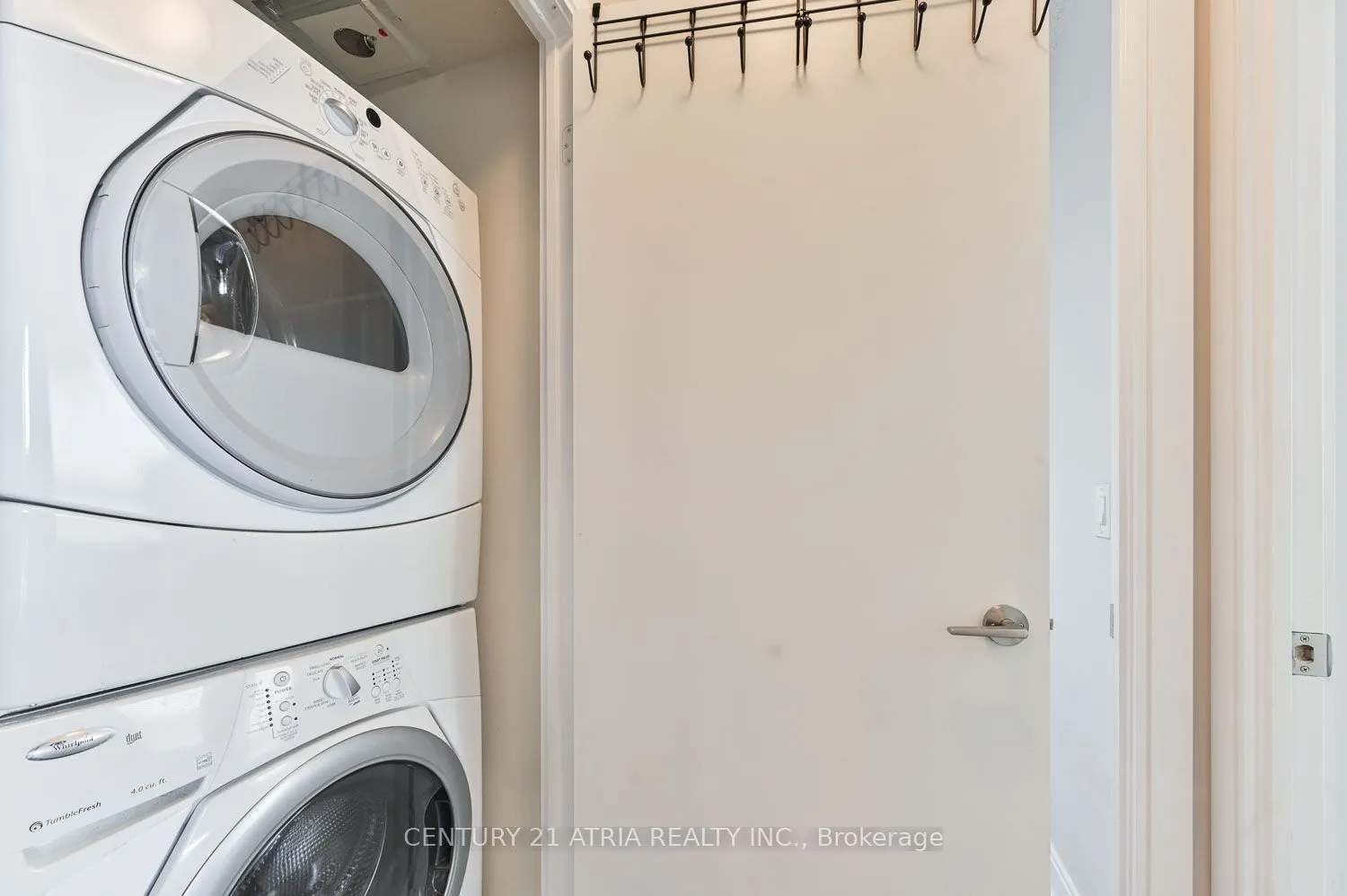 125 Village Green Square, #2405