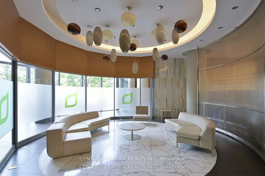 125 Village Green Square, #2405