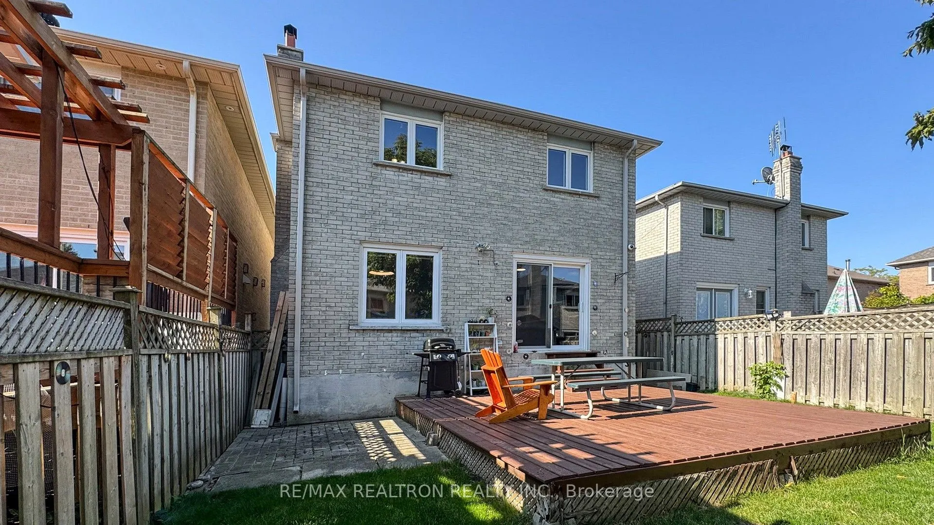 25 Greybeaver Trail