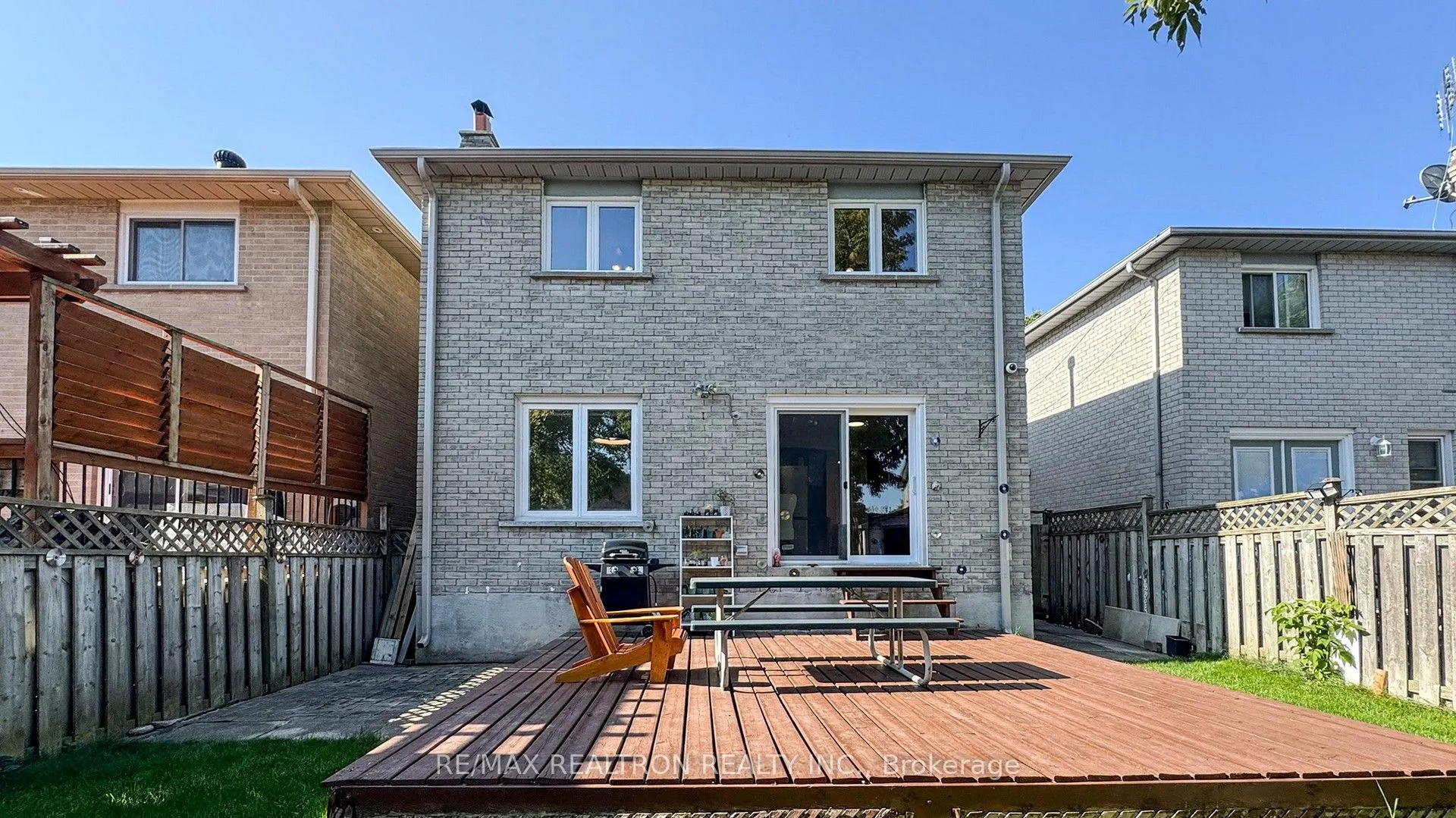 25 Greybeaver Trail