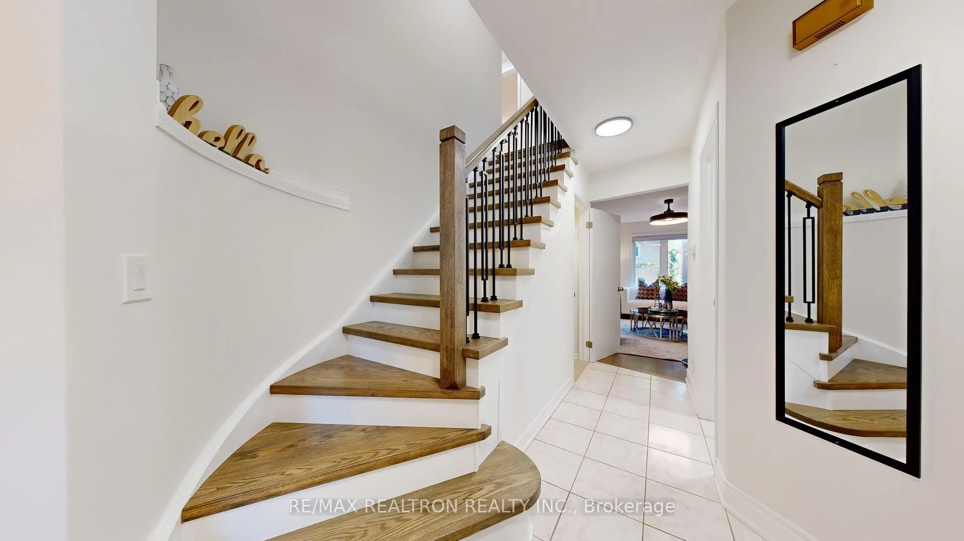 25 Greybeaver Trail