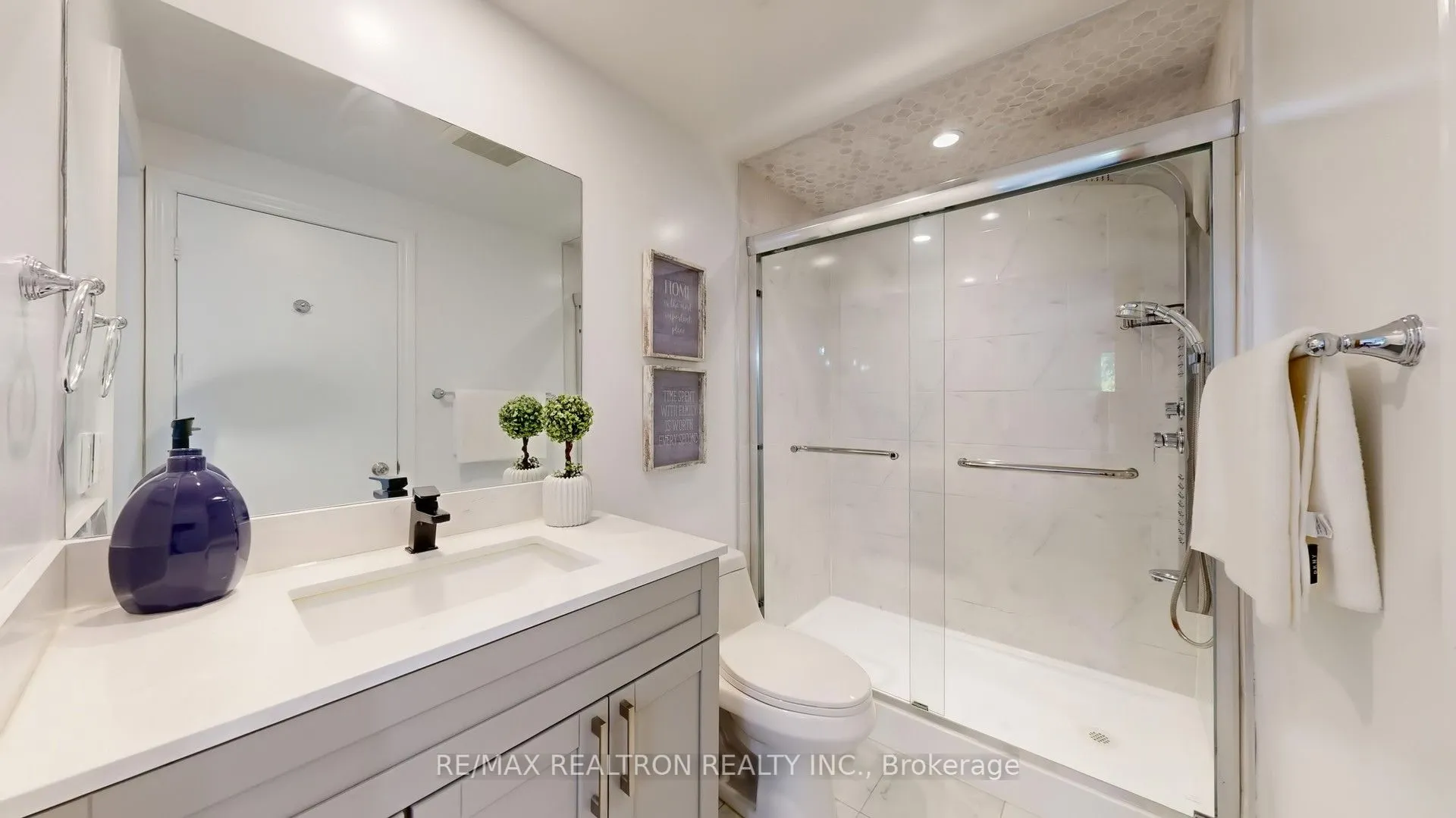 25 Greybeaver Trail