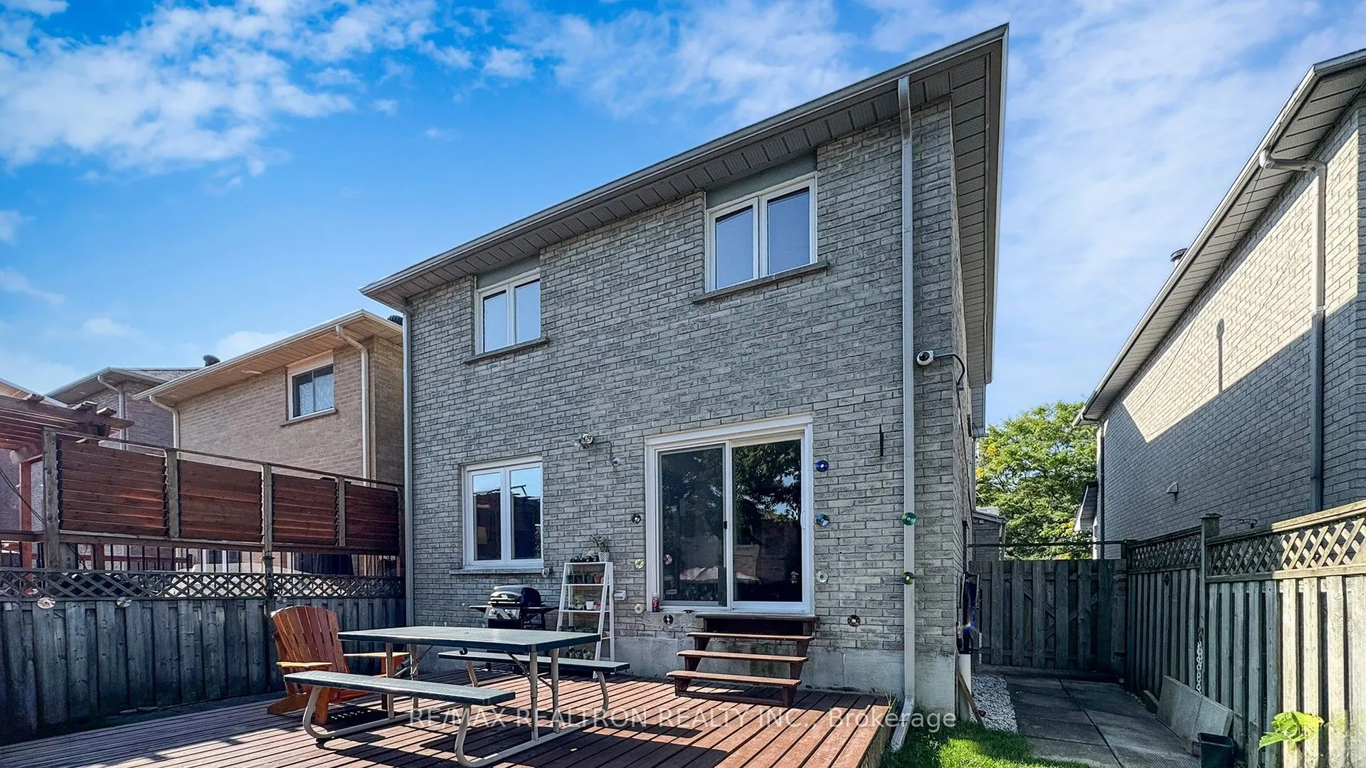 25 Greybeaver Trail
