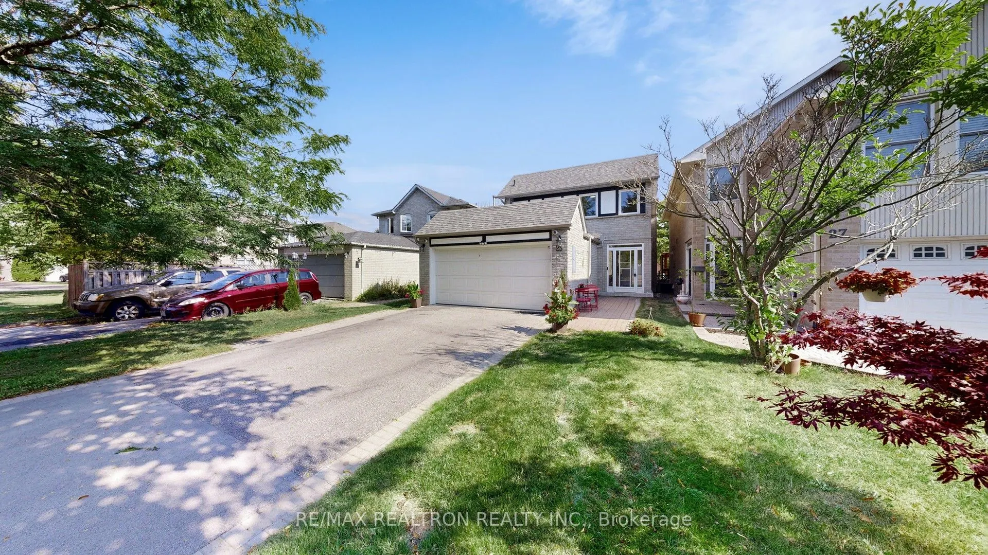 25 Greybeaver Trail