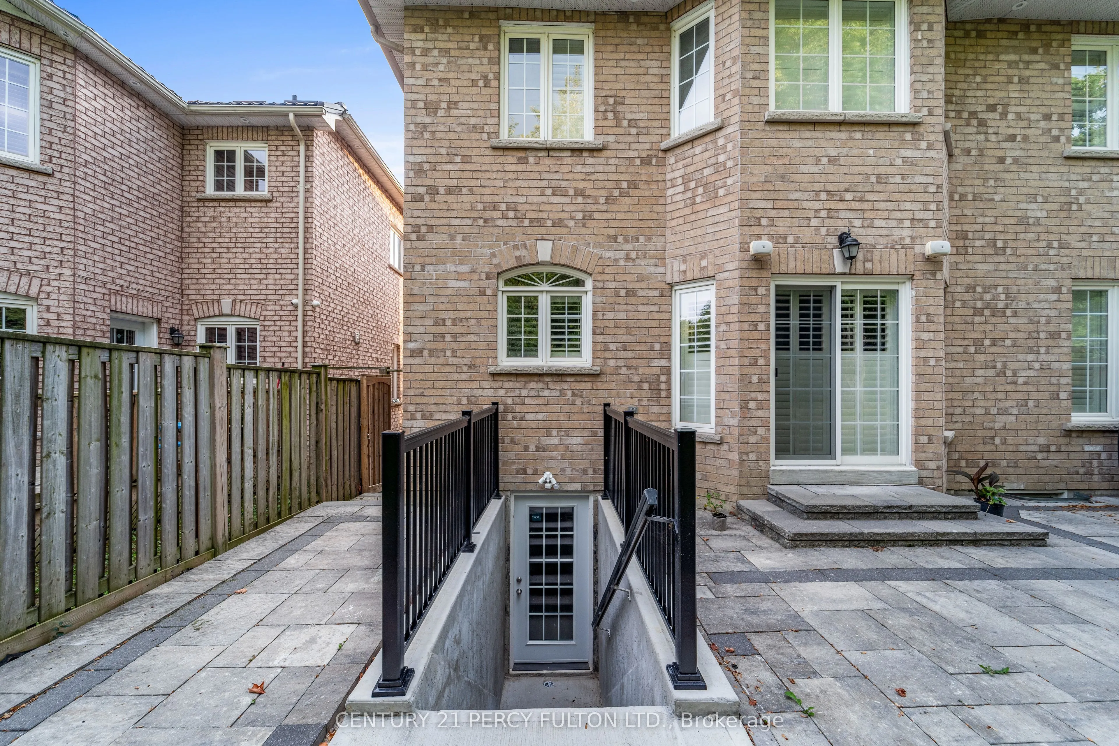 47 Winterton Way
