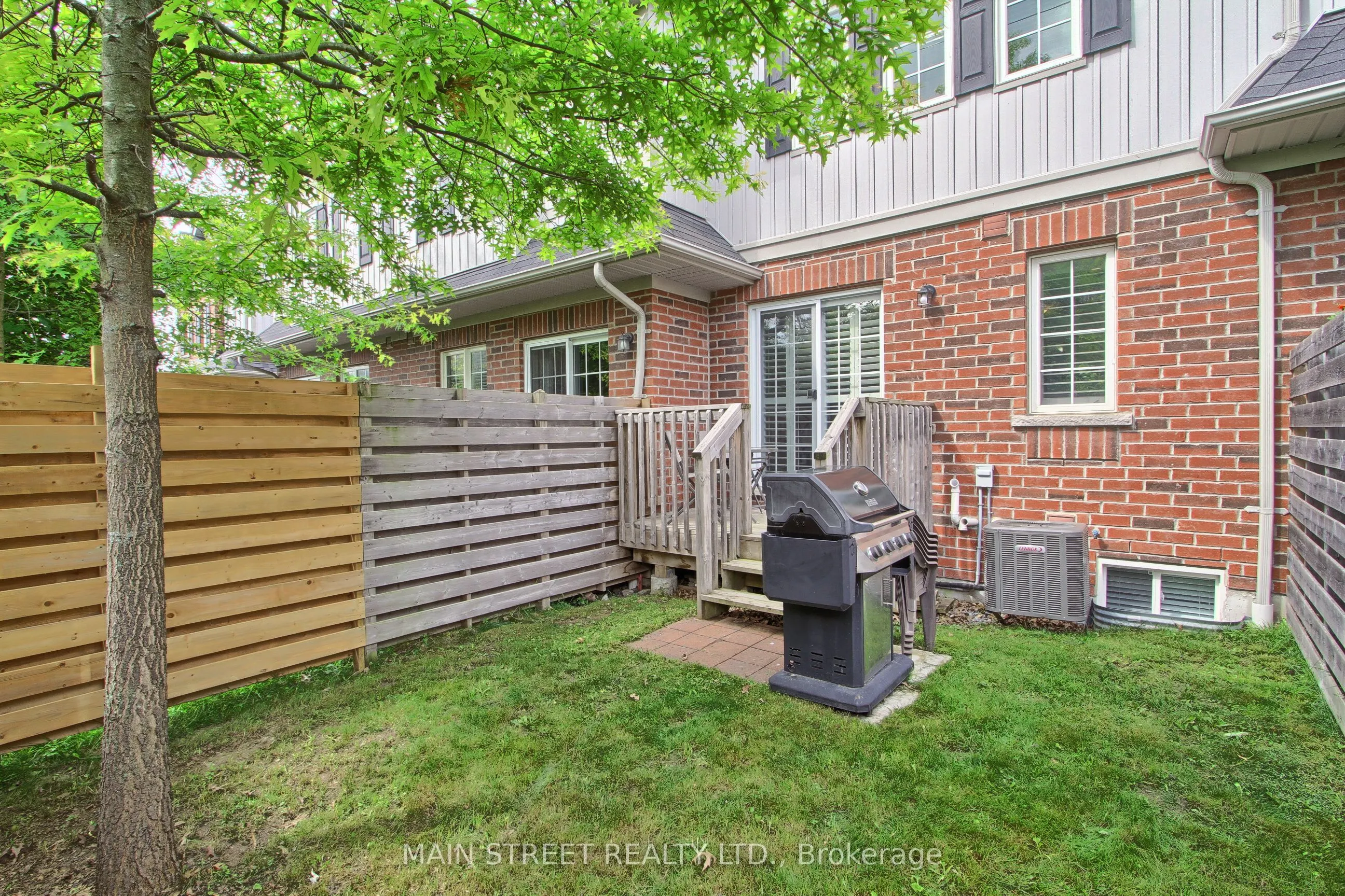 9 Magpie Way E
