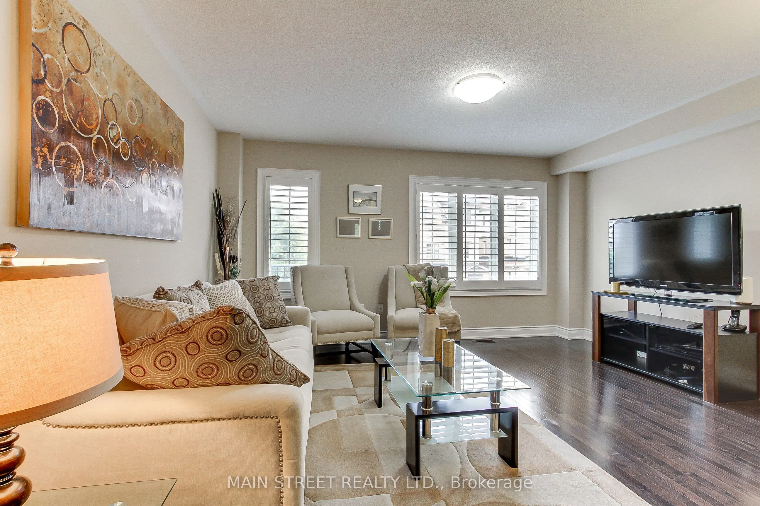 9 Magpie Way E