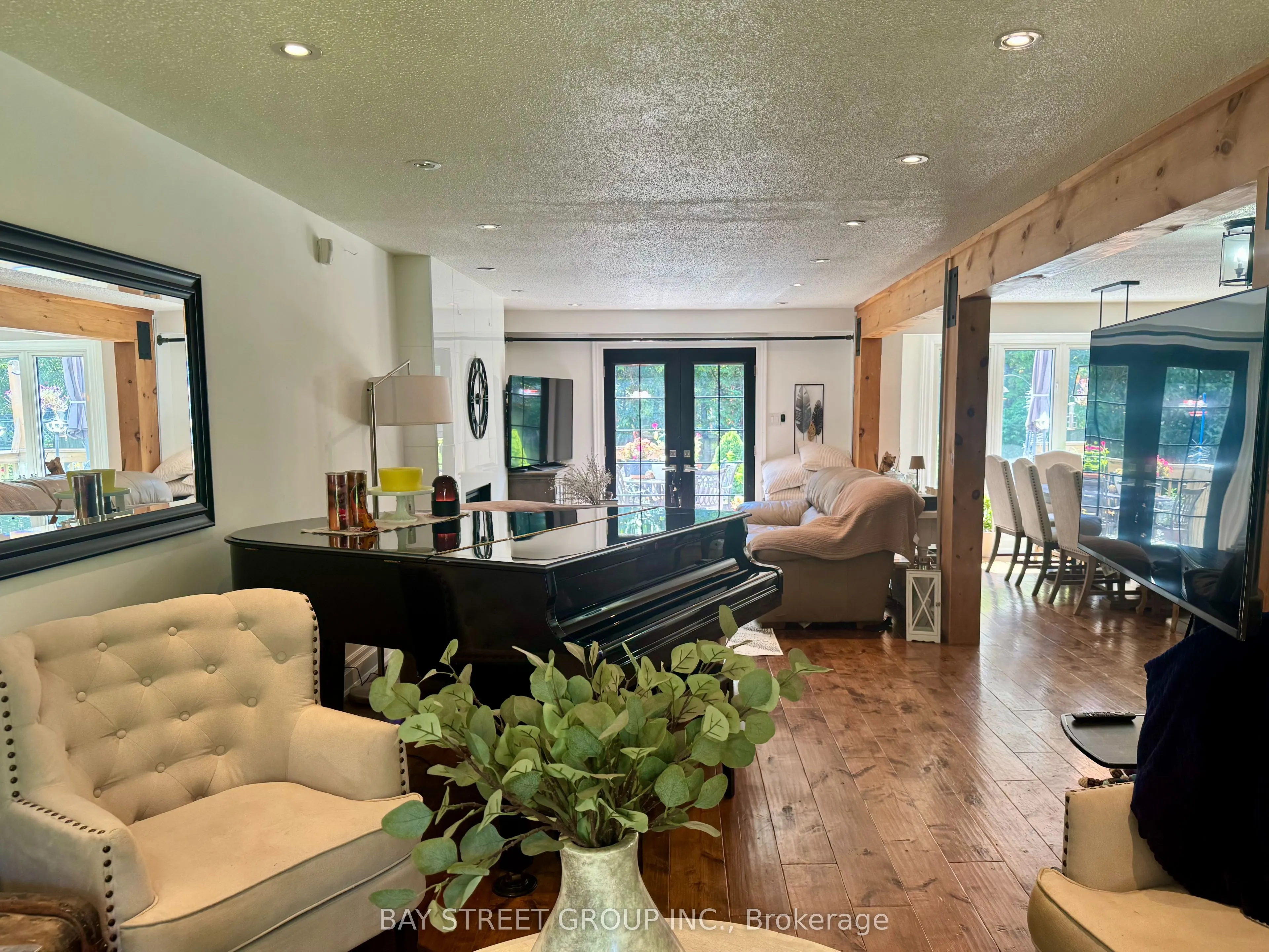 75 Anstead Crescent