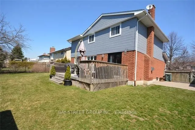 75 Anstead Crescent
