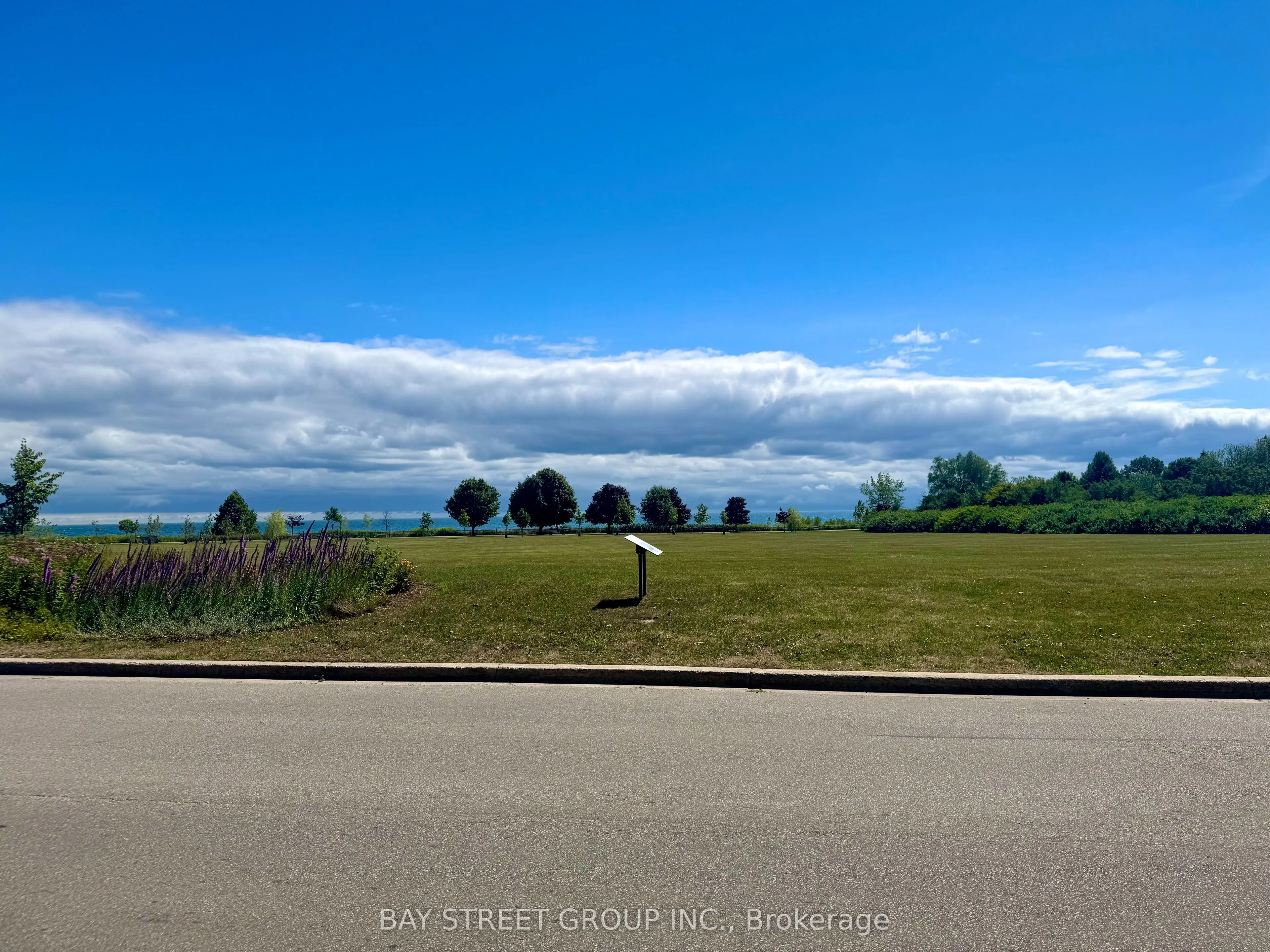 75 Anstead Crescent
