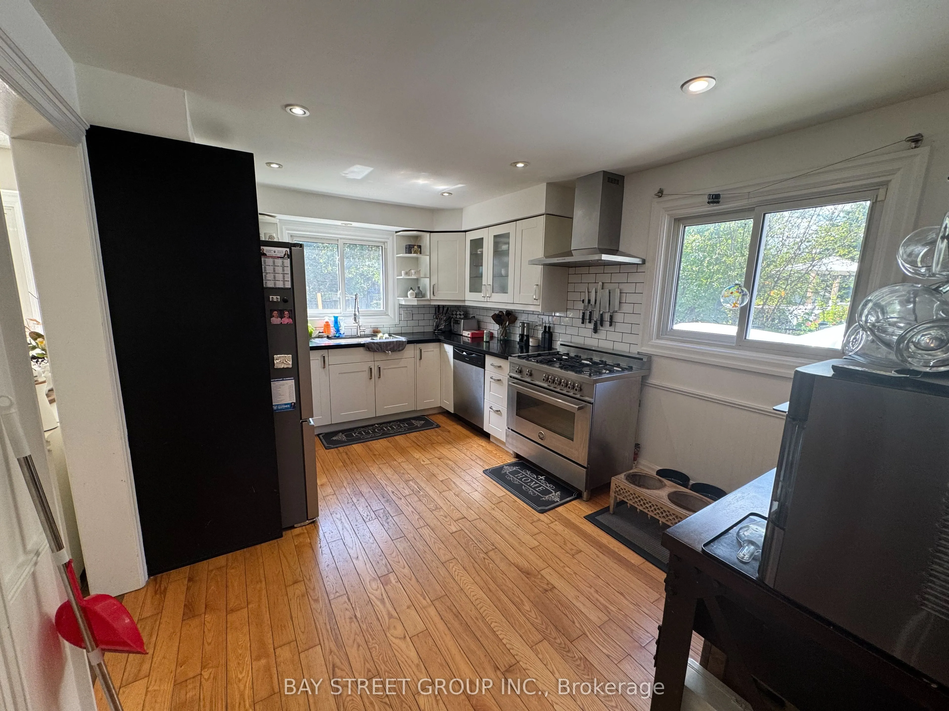 75 Anstead Crescent