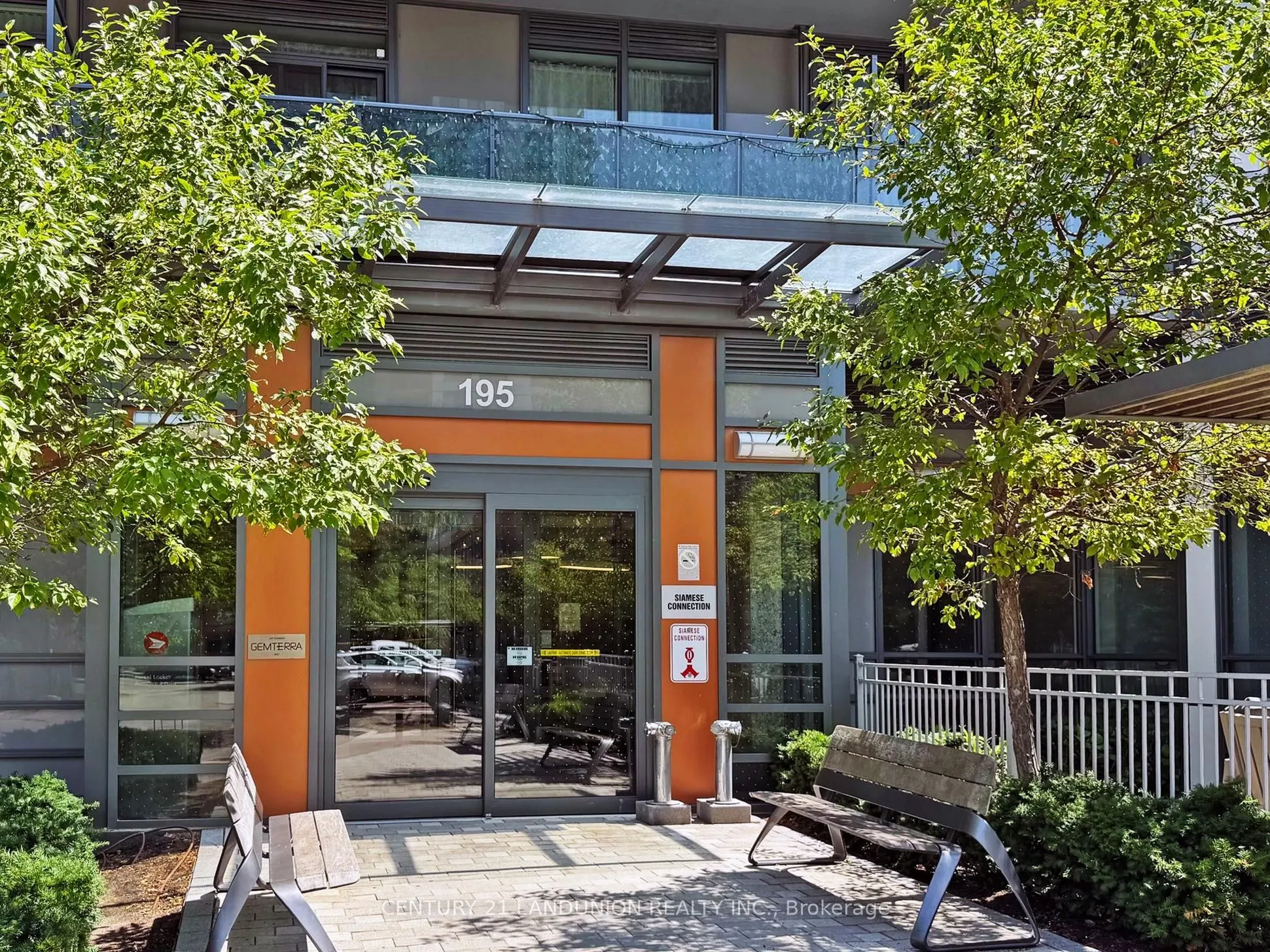195 Bonis Avenue, #204