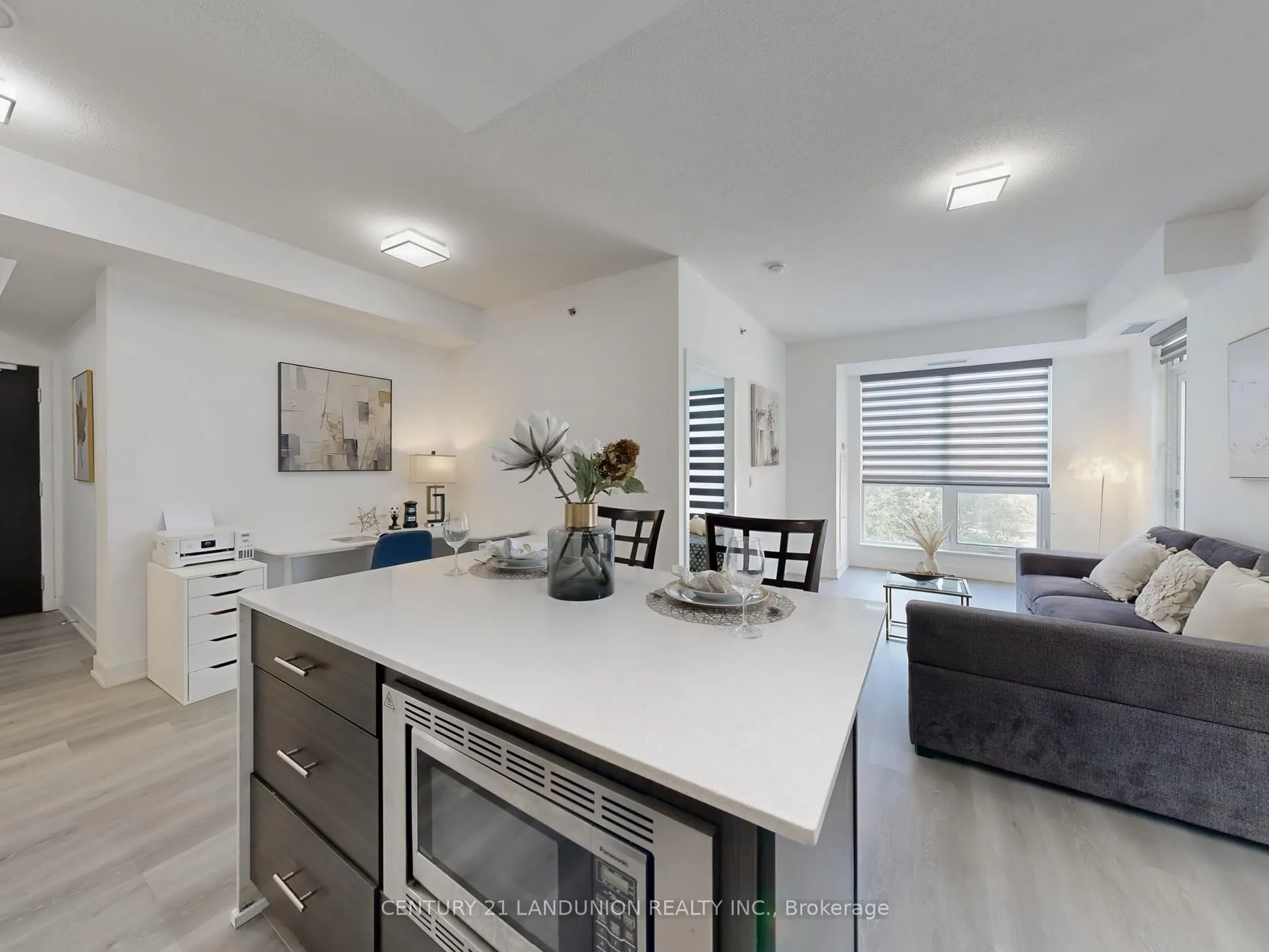 195 Bonis Avenue, #204