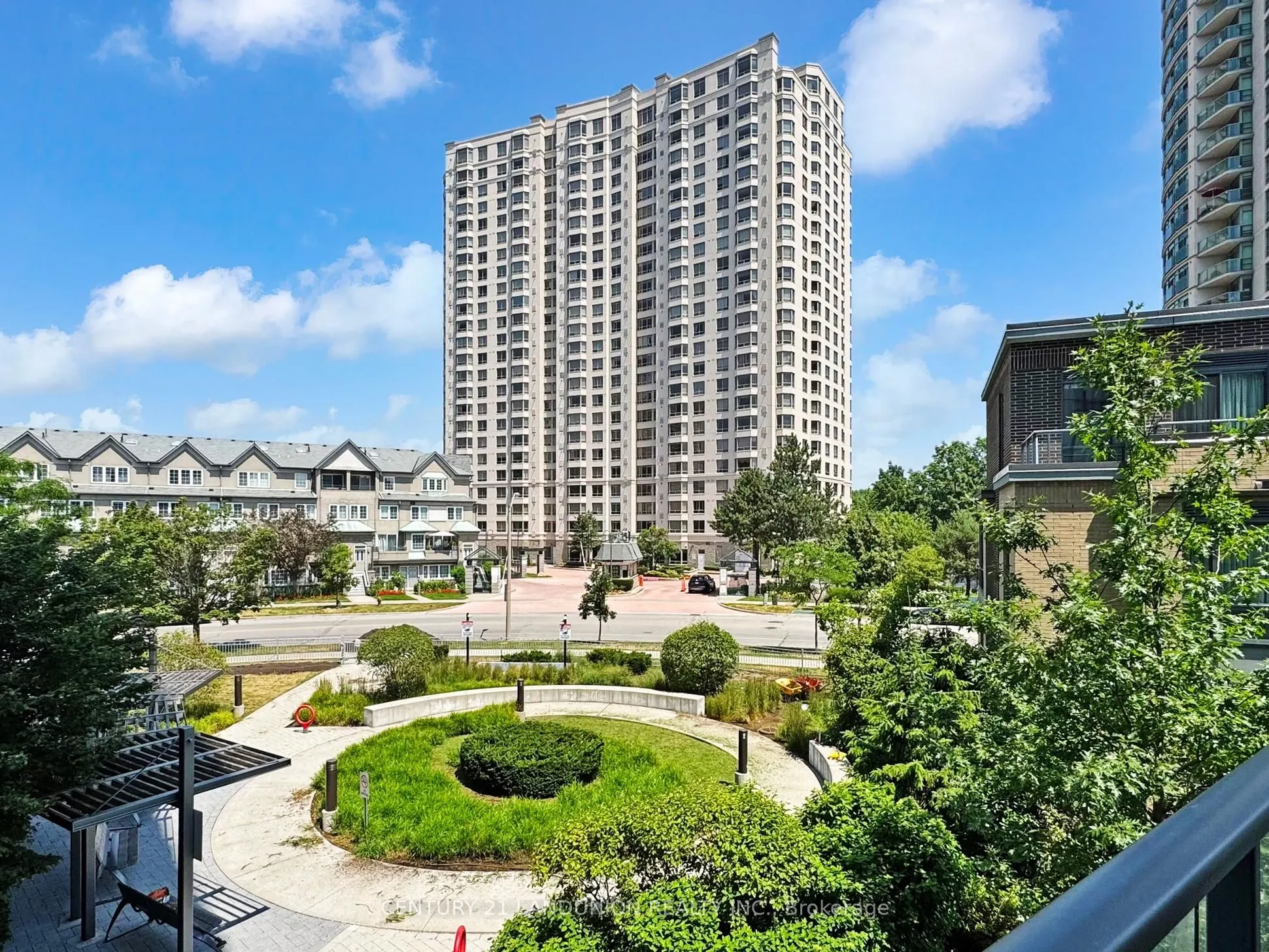 195 Bonis Avenue, #204