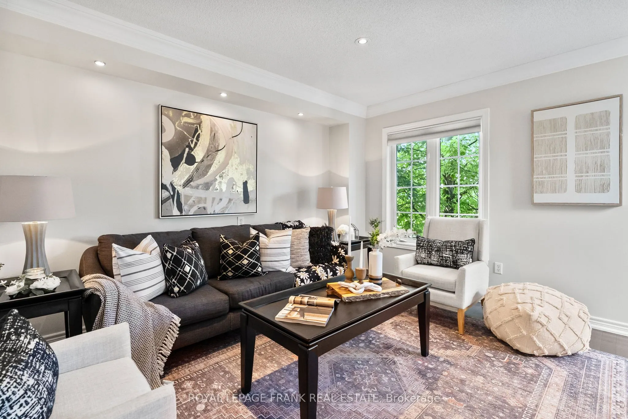 735 Sheppard Avenue, #31