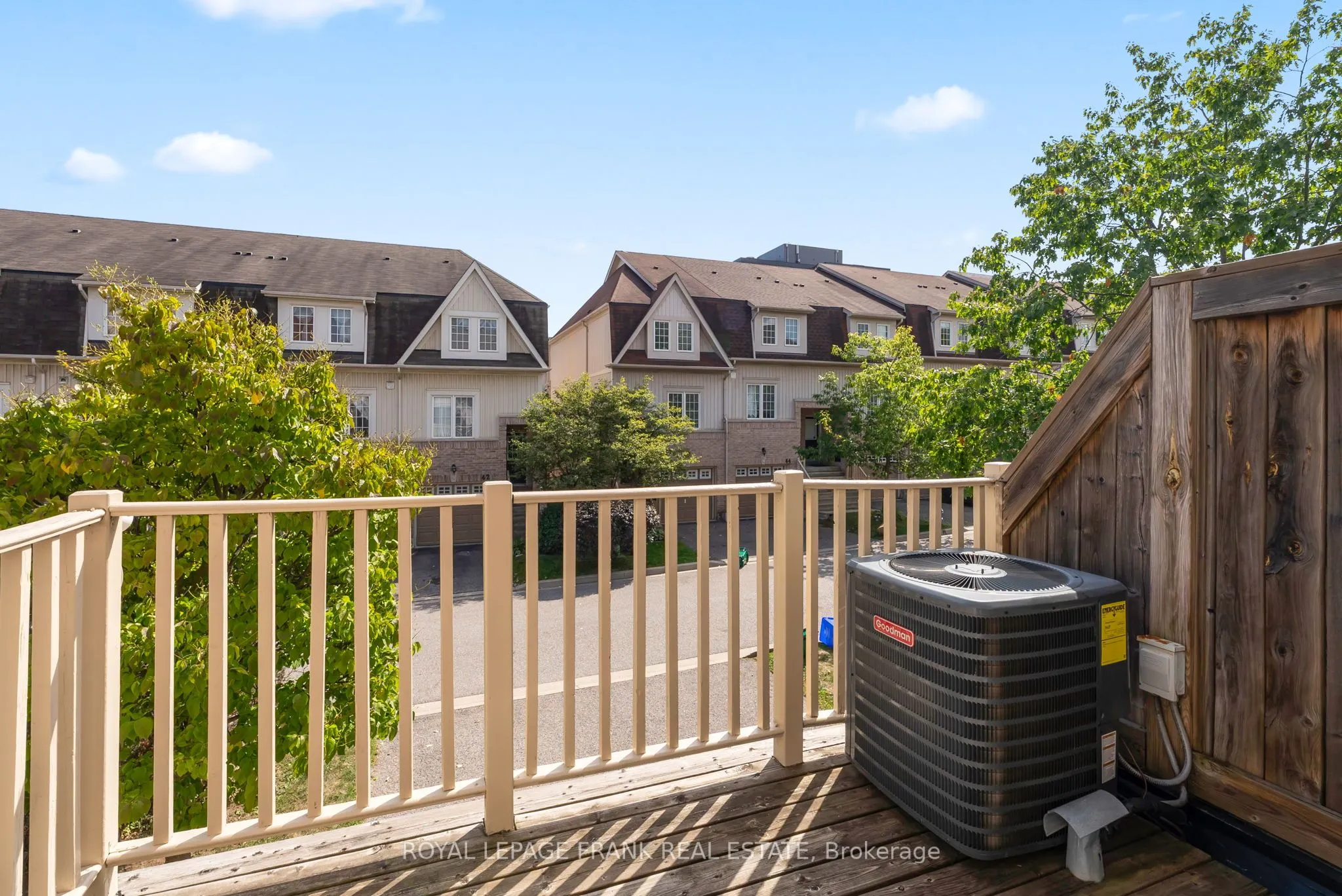 735 Sheppard Avenue, #31