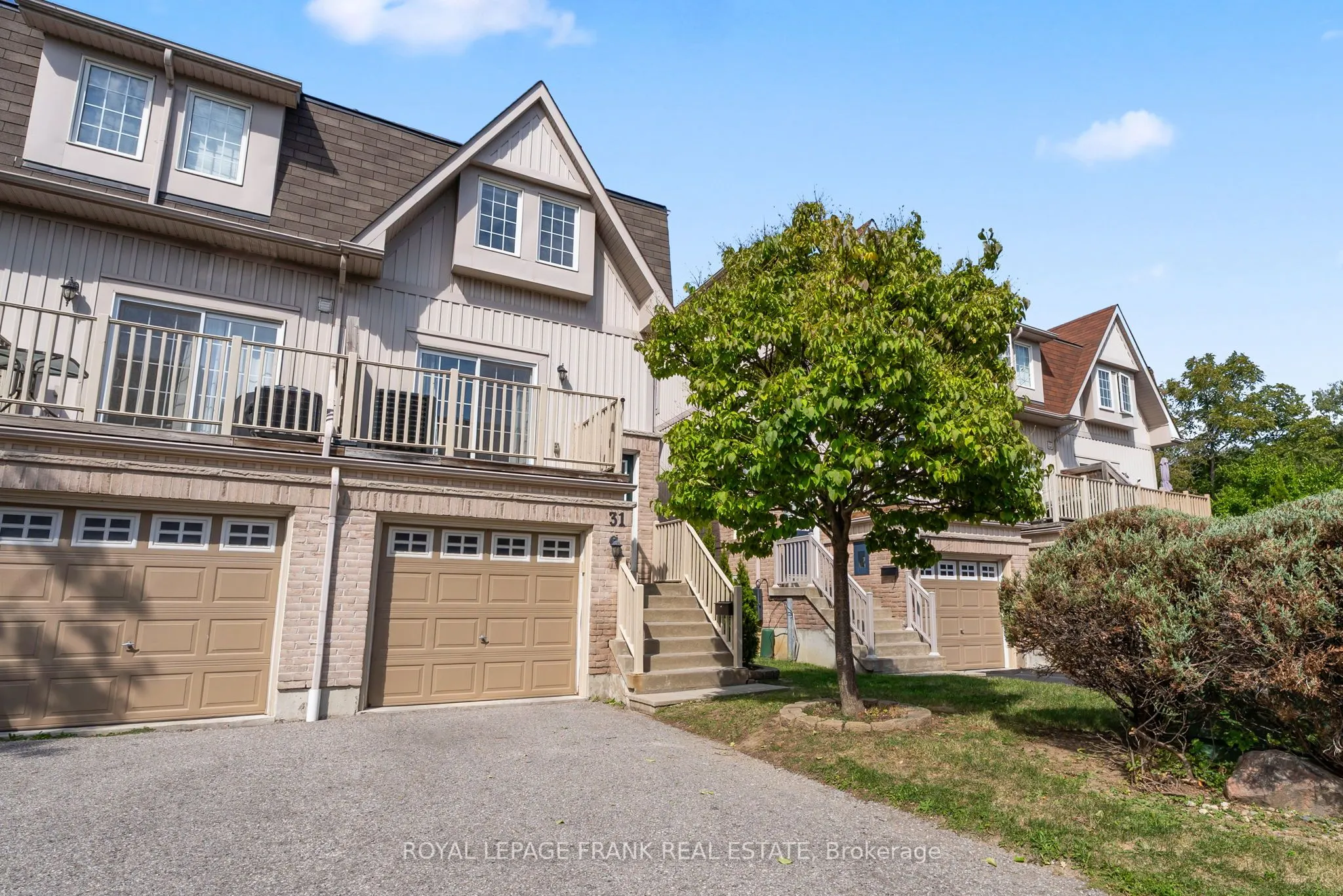 735 Sheppard Avenue, #31