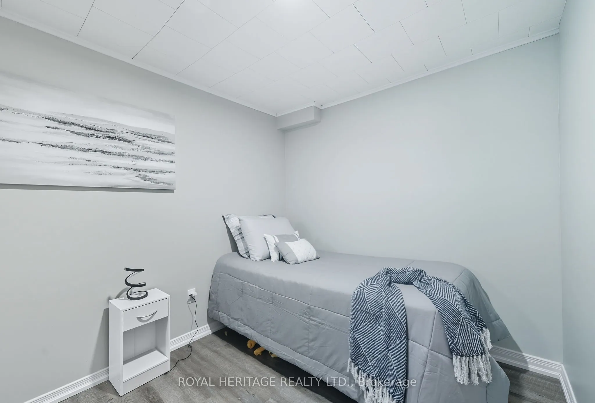929 Burns Street W, #113