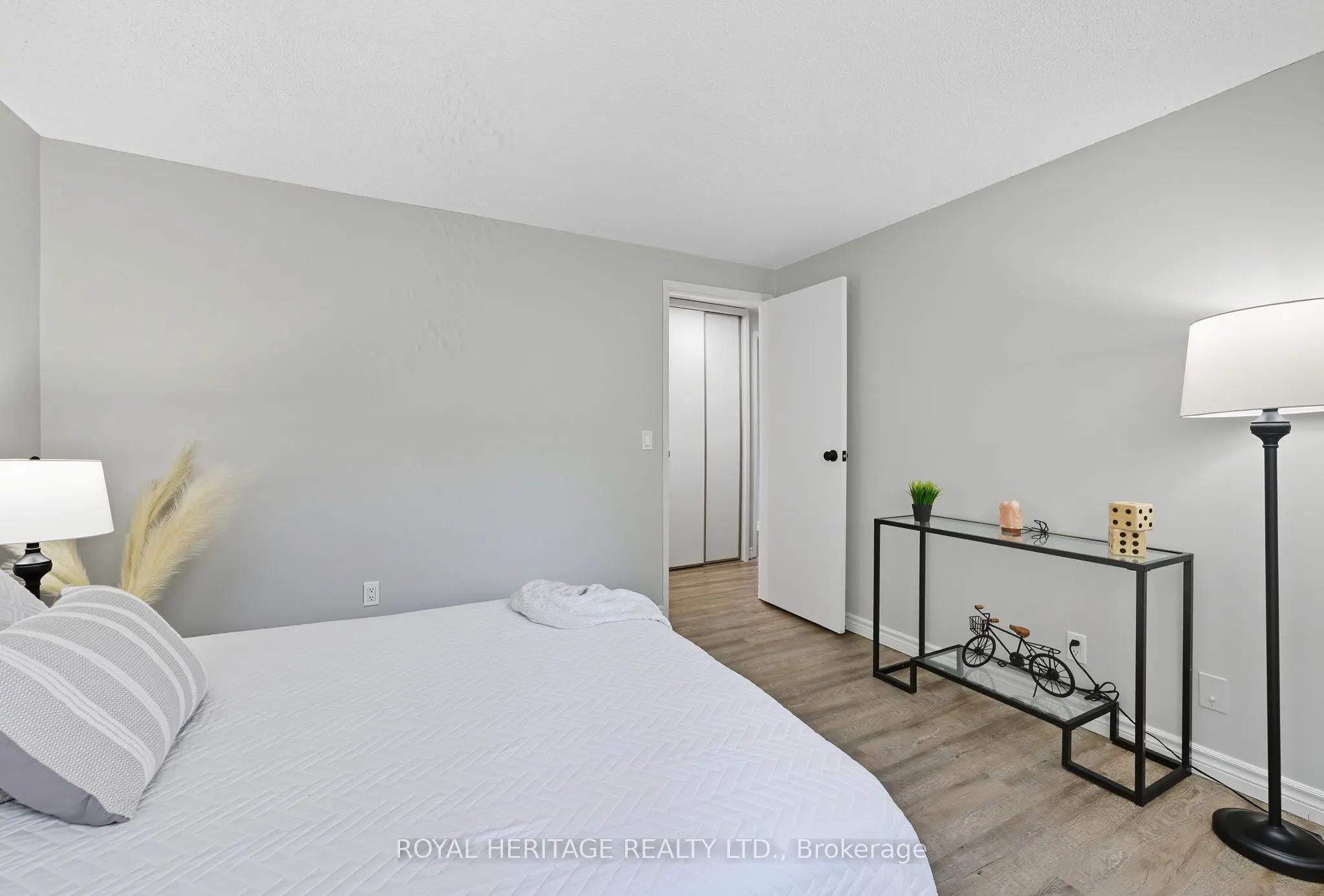 929 Burns Street W, #113