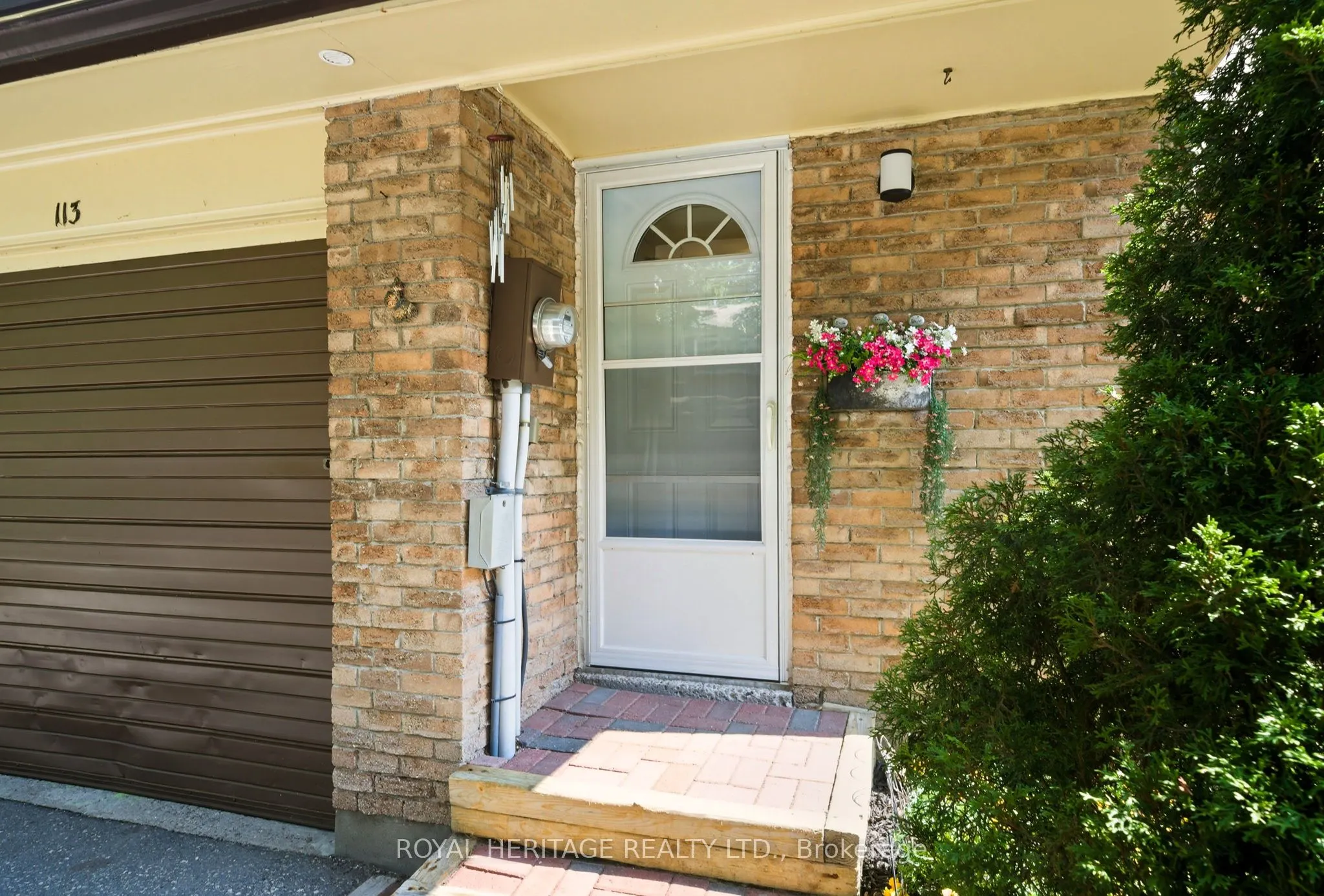 929 Burns Street W, #113