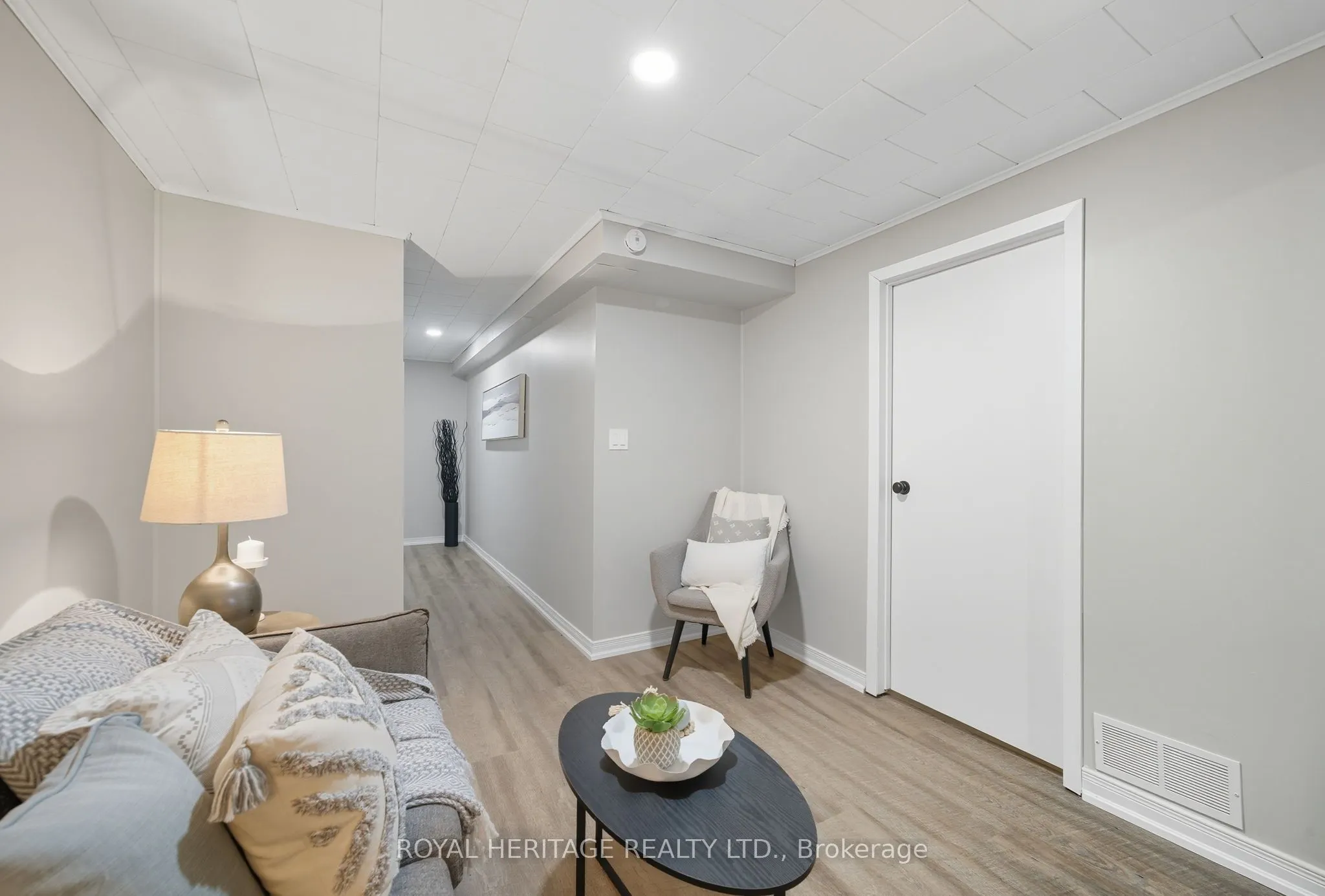 929 Burns Street W, #113