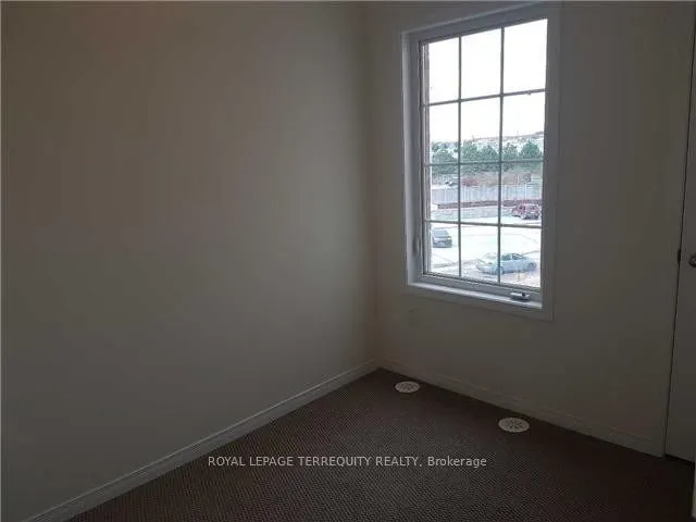 17 Island Road, #40
