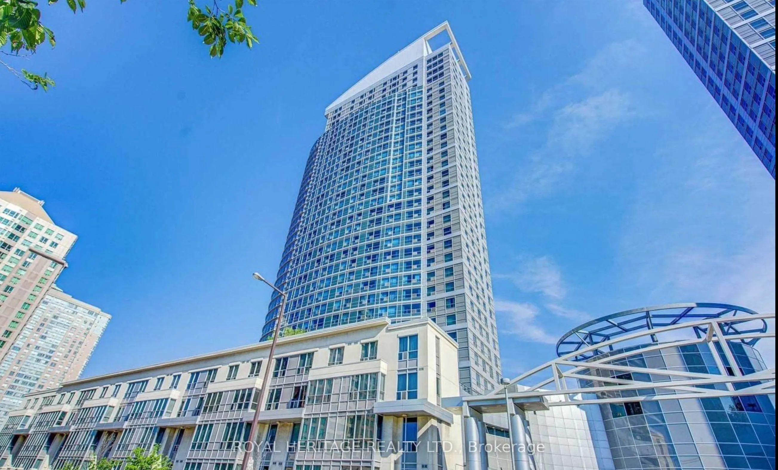 36 Lee Centre Drive, #2116