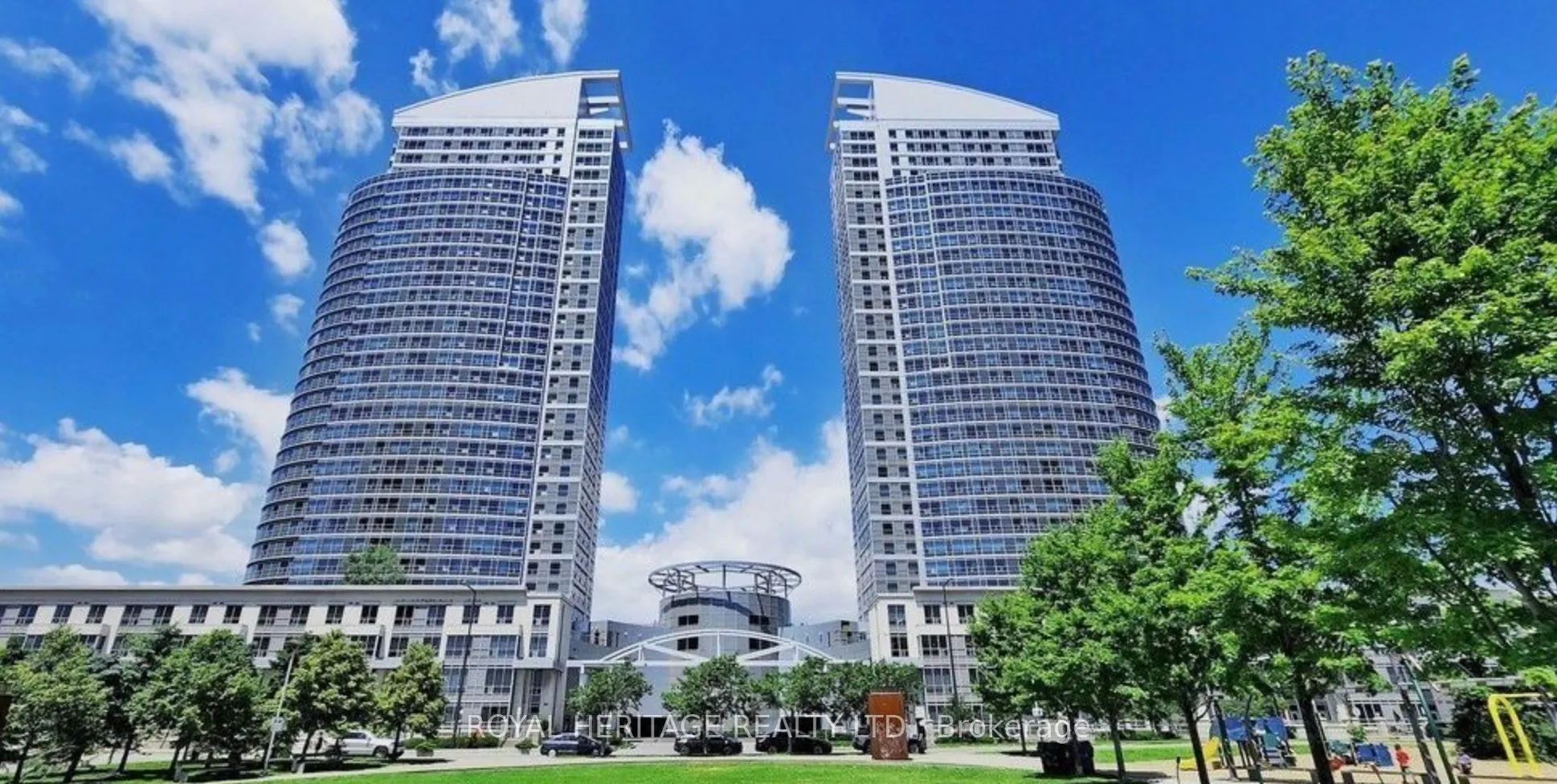 36 Lee Centre Drive, #2116