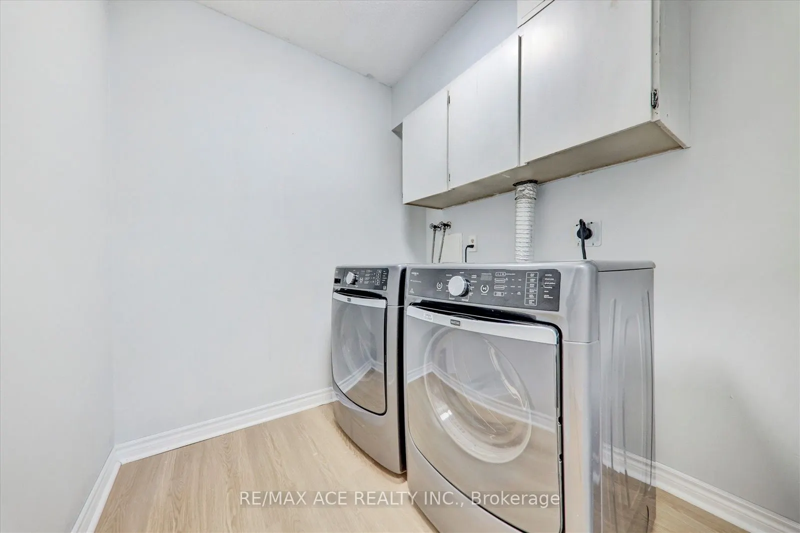 1250 Bridletowne Circle, #1204