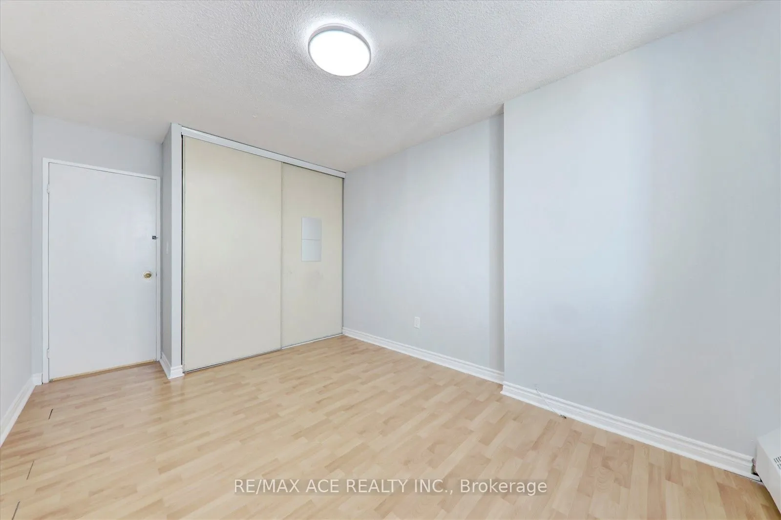 1250 Bridletowne Circle, #1204