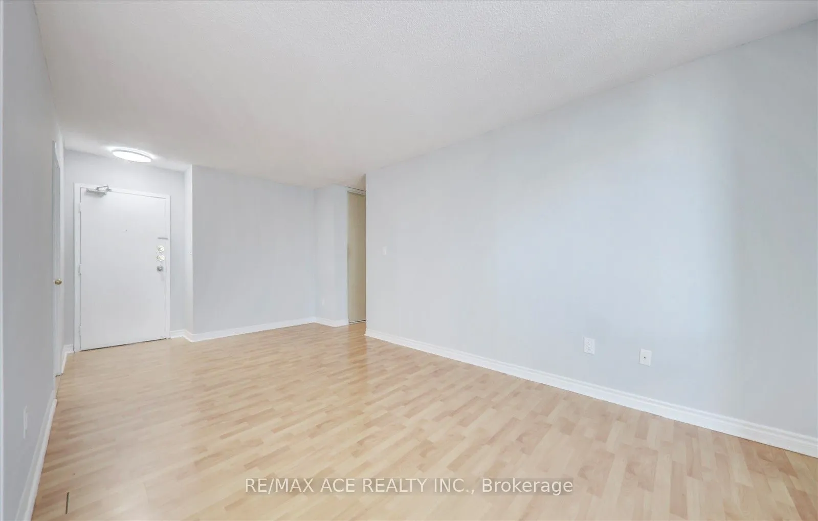 1250 Bridletowne Circle, #1204