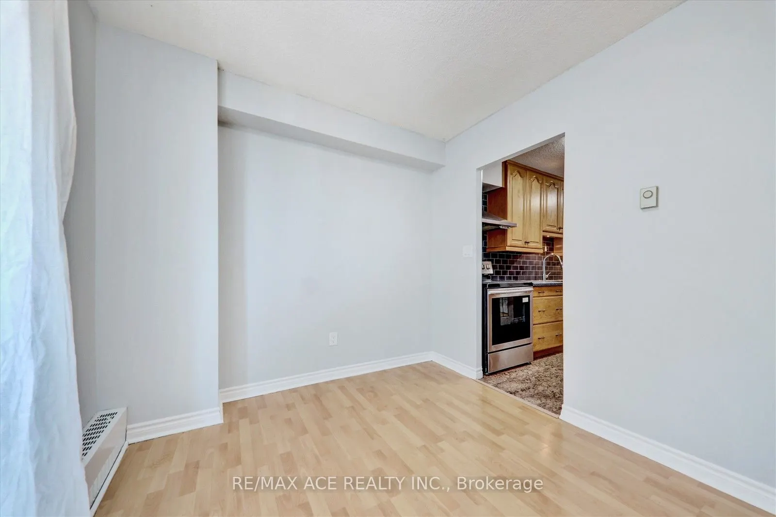 1250 Bridletowne Circle, #1204