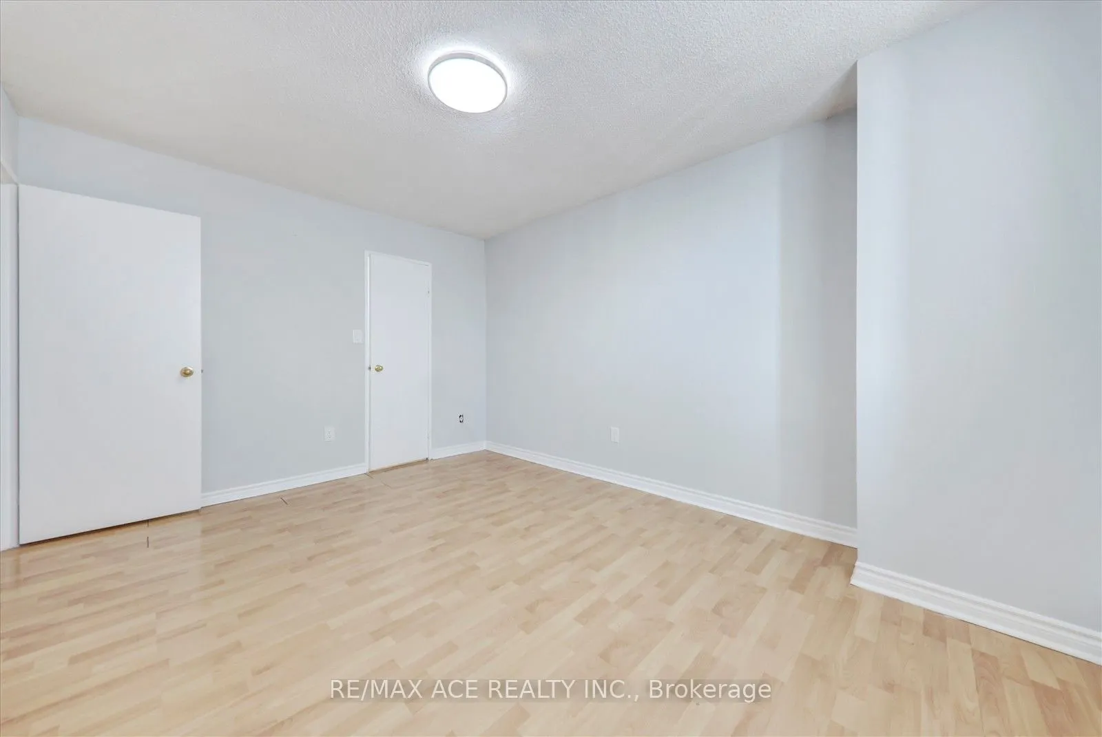 1250 Bridletowne Circle, #1204
