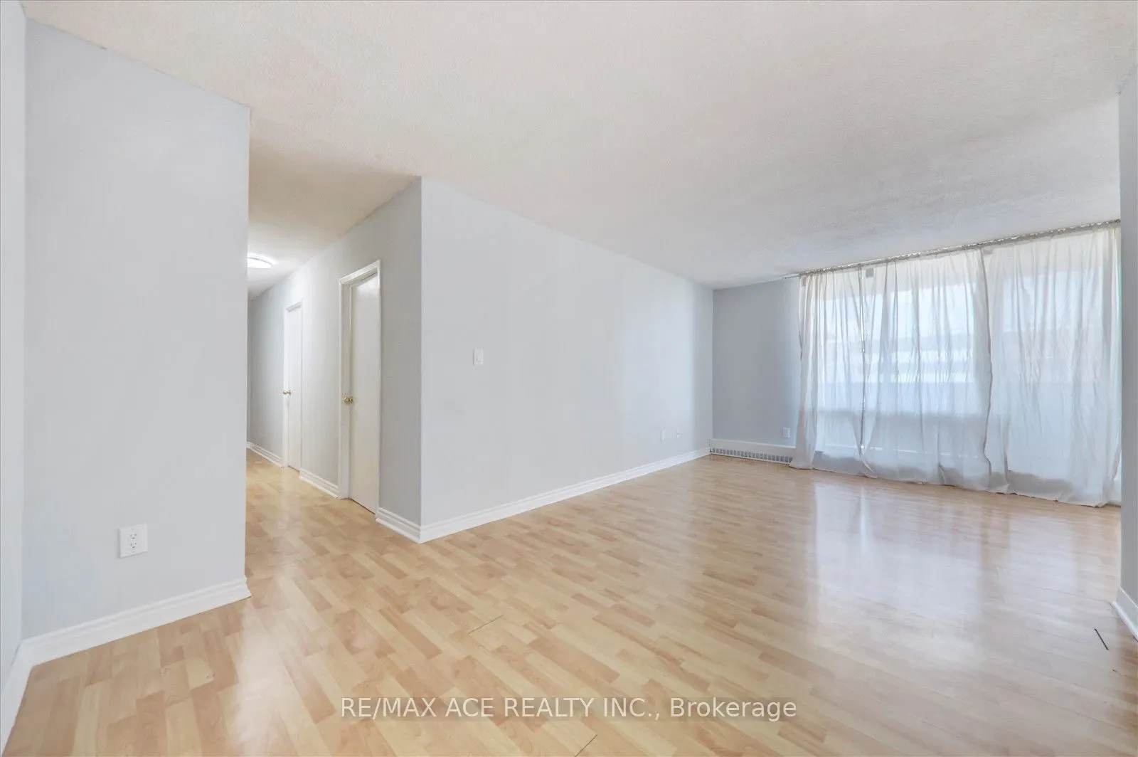 1250 Bridletowne Circle, #1204