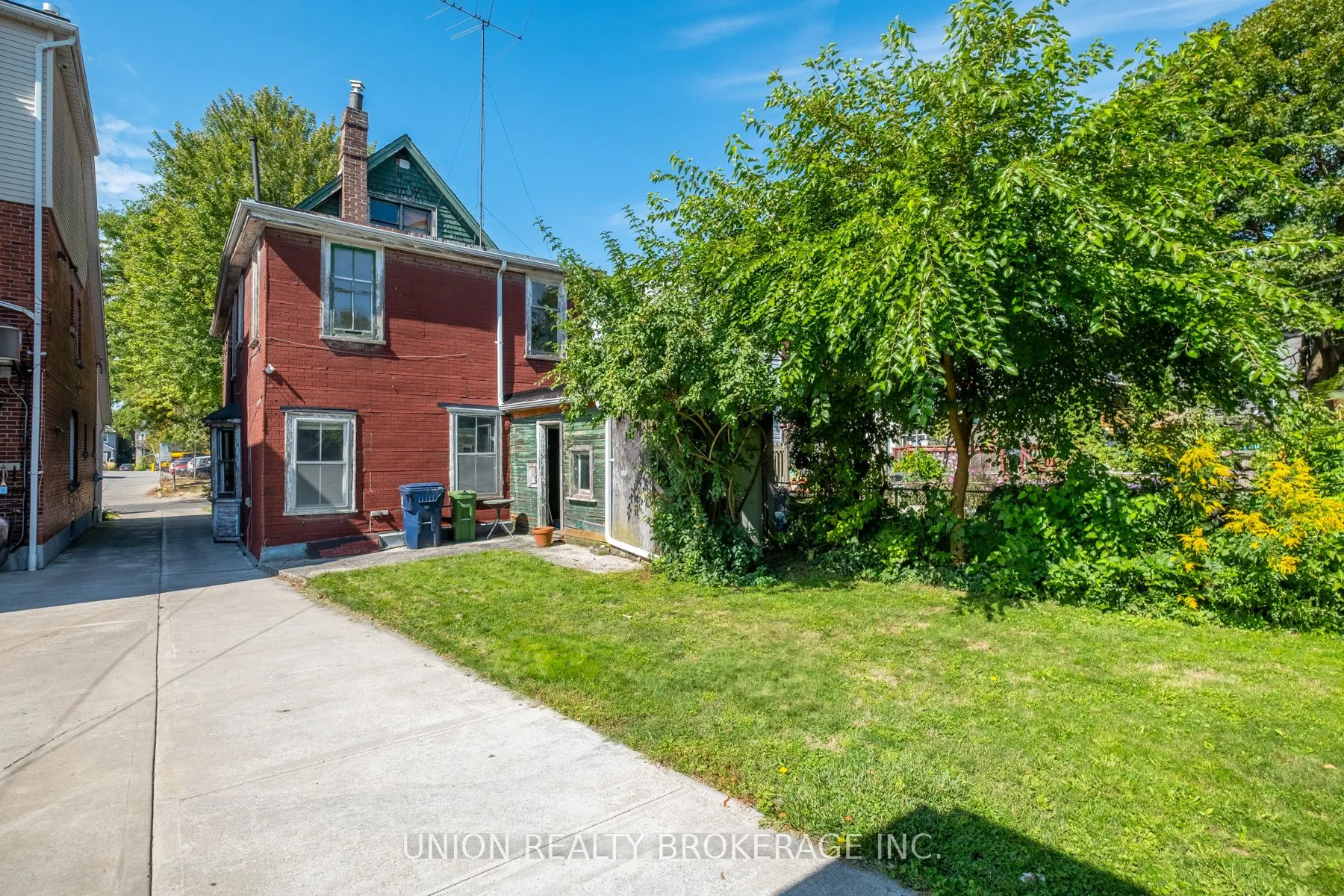 287 Ashdale Avenue