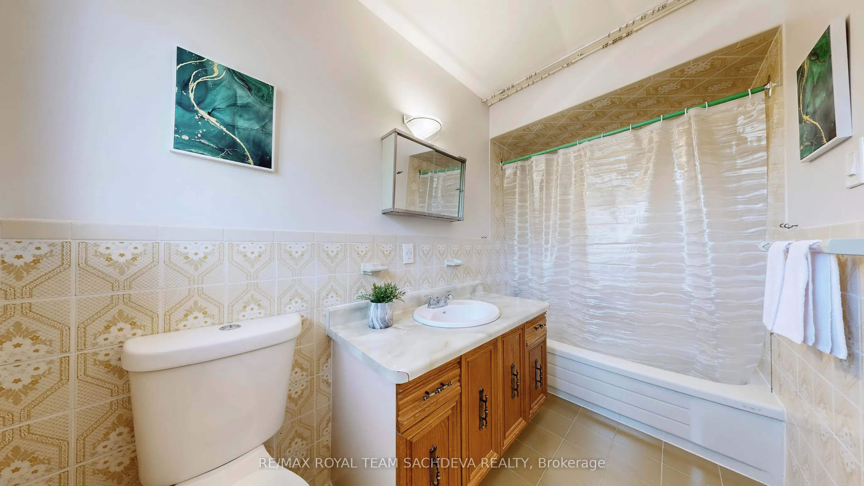 34A Orchard Park Drive